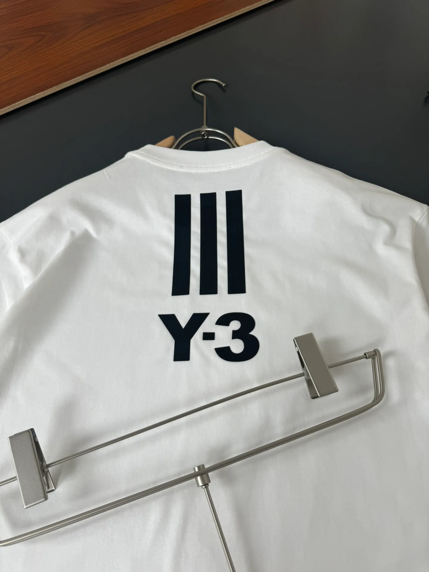 Y-3*Yoji Yamamoto*The most New Arrival round neck fashionable short-sleeved T-shirt in spring and summer, made of heavyweight pure cotton double yarn pure cotton fabric! Comfortable against the skin, durable and easy to wear, three-dimensional silicone letter craft logo design, original factory meticulous craftsmanship, casual Versatile must-have Sizes S M L XL XXL