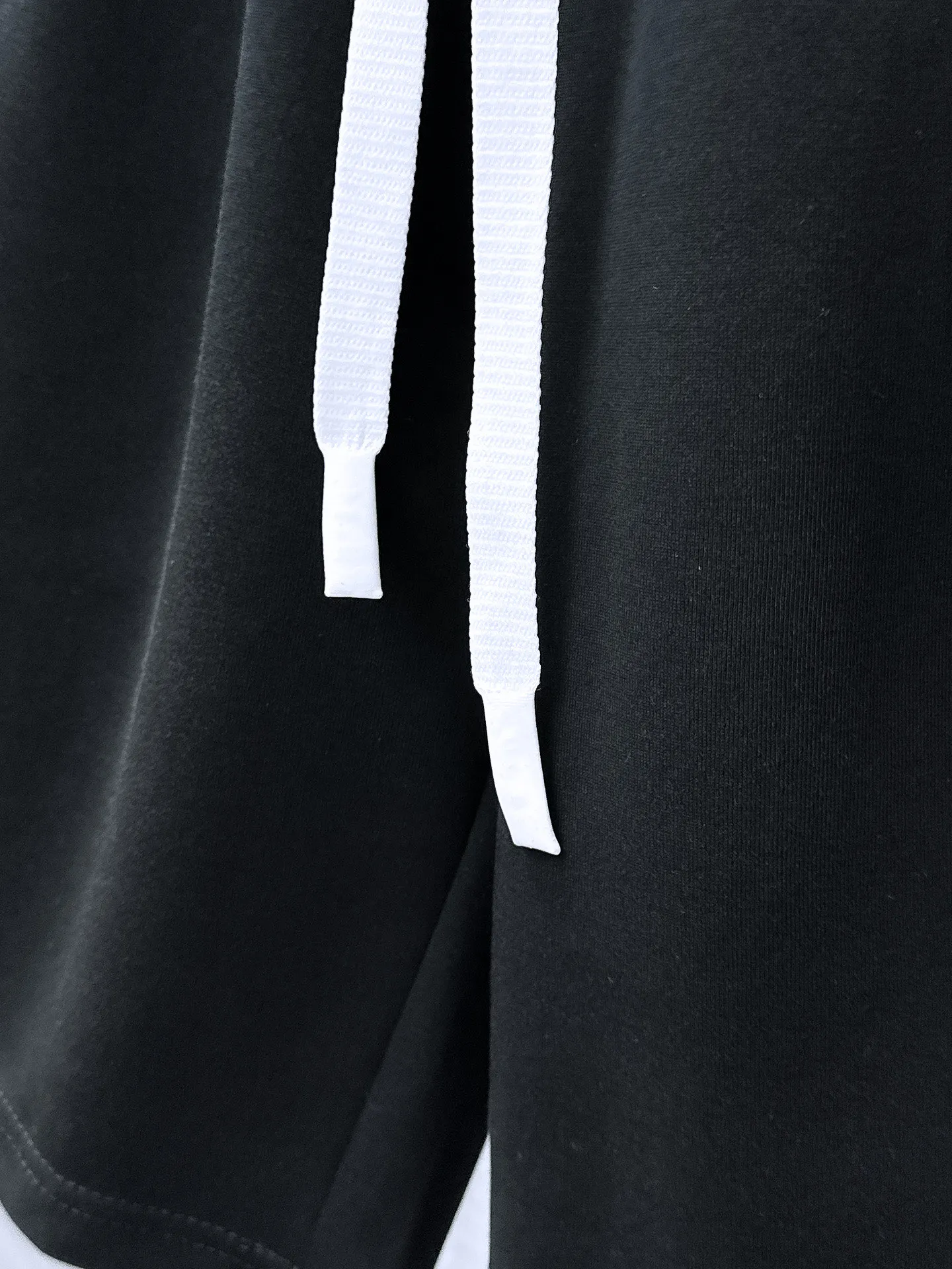 Y 3 Complete three standards 2026 summer New Arrival men's casual shorts, advanced custom-made Breathable fabric Breathable fabric with high elasticity and comfort, impeccable details, top-grade accessories, original logo design concept, delicate and soft feel! The upper body fit is awesome! Size: M-XXXL Please state your height and weight when ordering