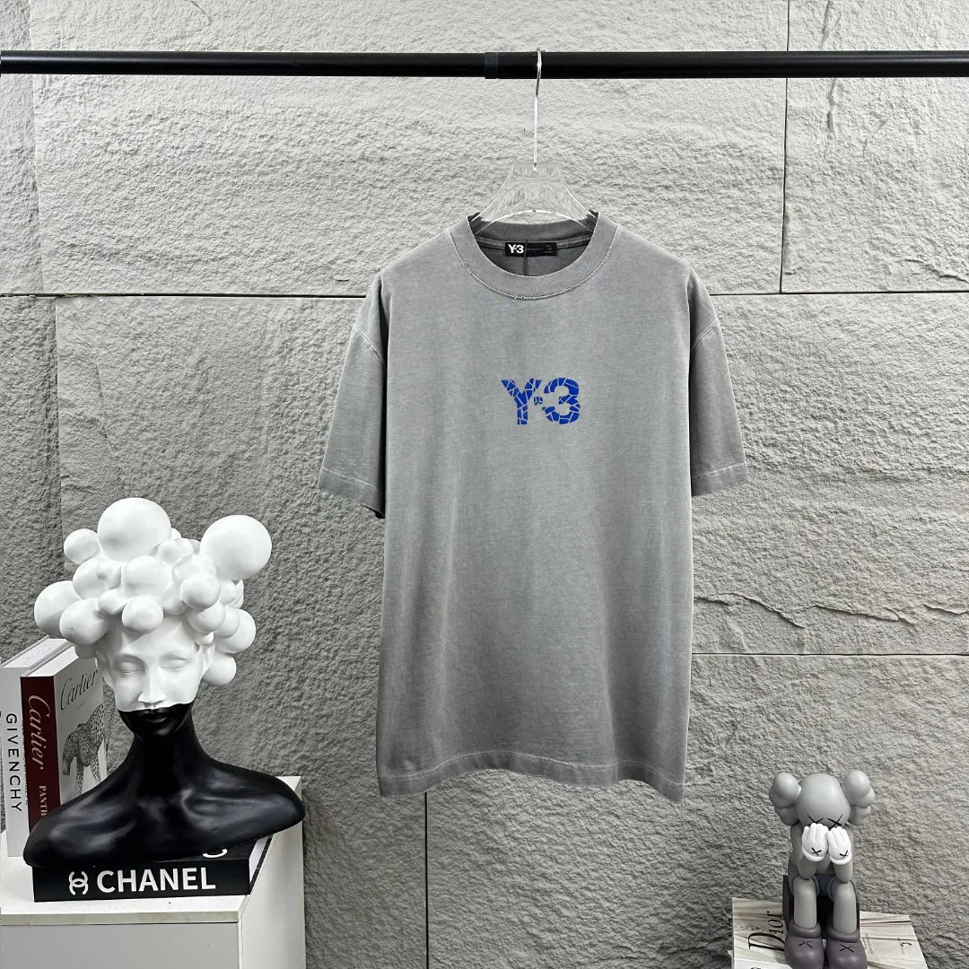 Y 3* Yamamoto Yo*ji 2026 Spring and Summer New Arrival Heavy-duty worn washed style with distressed letters three-dimensional flocking technology Customized pure cotton fabric Short-sleeved T-shirt Men and women Same Style Color: Washed gray Washed purple Washed black Washed pink Size: S size (100-140 catties) M size (130-160 catties) L size (150-175 catties) XL size (160-185 pounds) XXL (180 pounds)