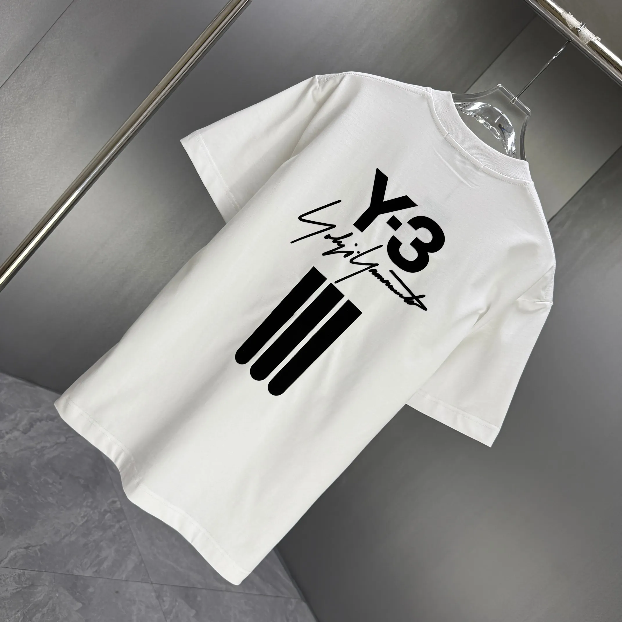 Y 3 Yohji Yamamoto 2026 Spring and Summer New Arrival short-sleeved T-shirt Customized pure cotton letter logo flocking Color: Black White Color Sizes: S M L XL XXL
