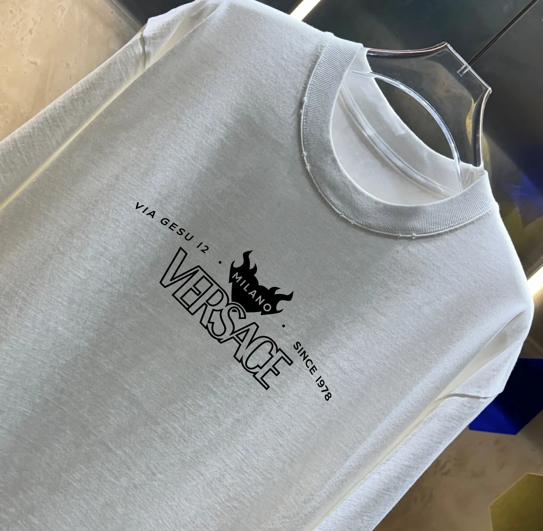 VERSACE*Versace*zhe 2026ss new summer release, heavyweight high-density fabric short-sleeved T-shirt, tag, collar label, wash mark, three labels complete Color: Washed Black, Washed White, Washed Gray Brown Sizes: S M L XL XX