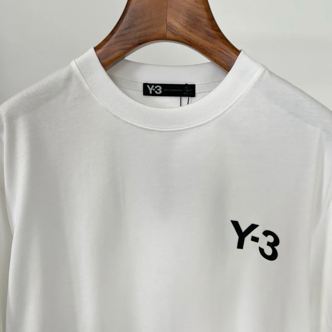 Y 3🌟Summer New Arrival🎽 is made of customized Salona fabric, which is super soft and skin-friendly! High-end logo printing and design embellishments, neat and detailed wiring on the inside, making the upper body fashionable! Premium Versatile model, quality is visible! Sizes: S-XXL Color: black, white