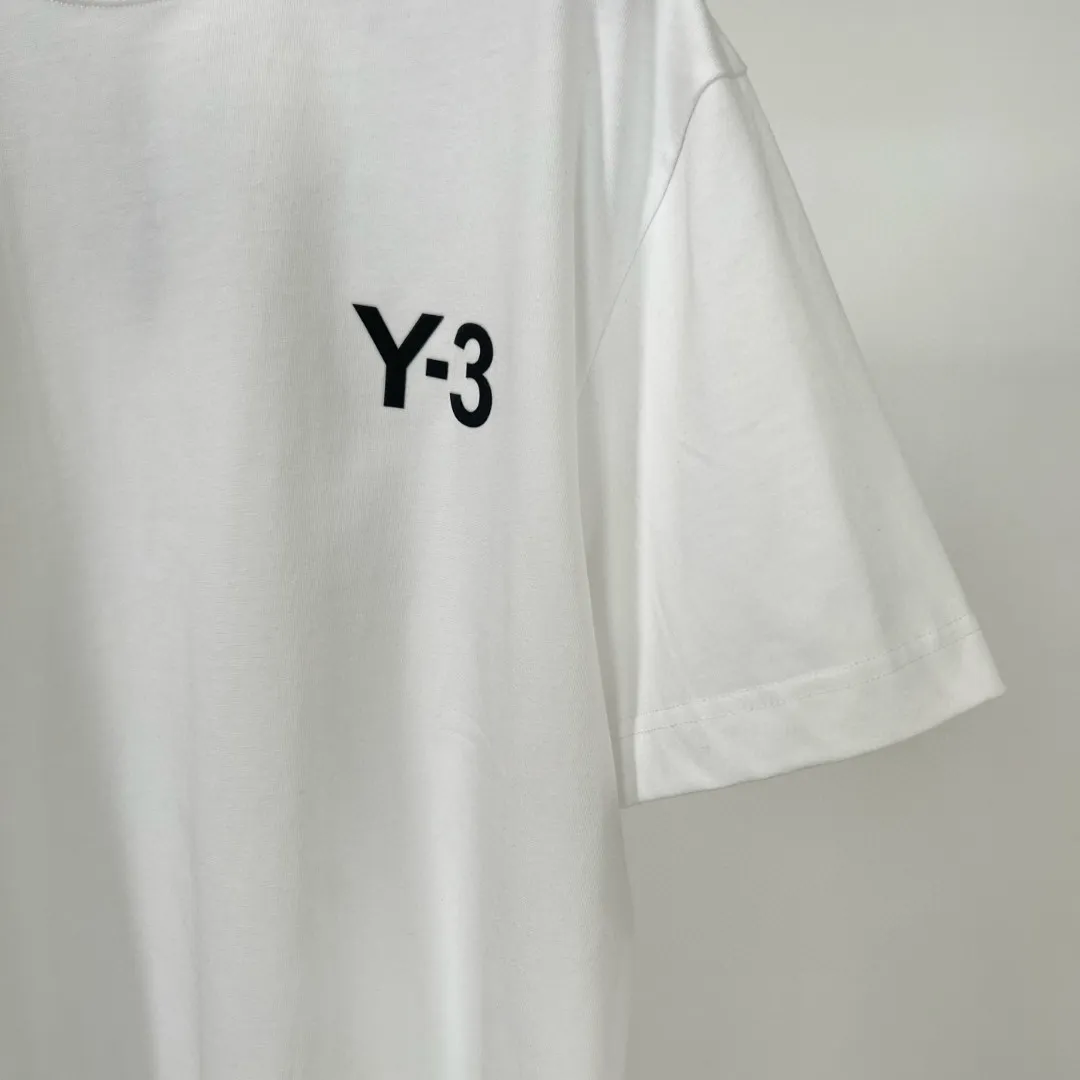 Y 3🌟Summer New Arrival🎽 is made of customized Salona fabric, which is super soft and skin-friendly! High-end logo printing and design embellishments, neat and detailed wiring on the inside, making the upper body fashionable! Premium Versatile model, quality is visible! Sizes: S-XXL Color: black, white