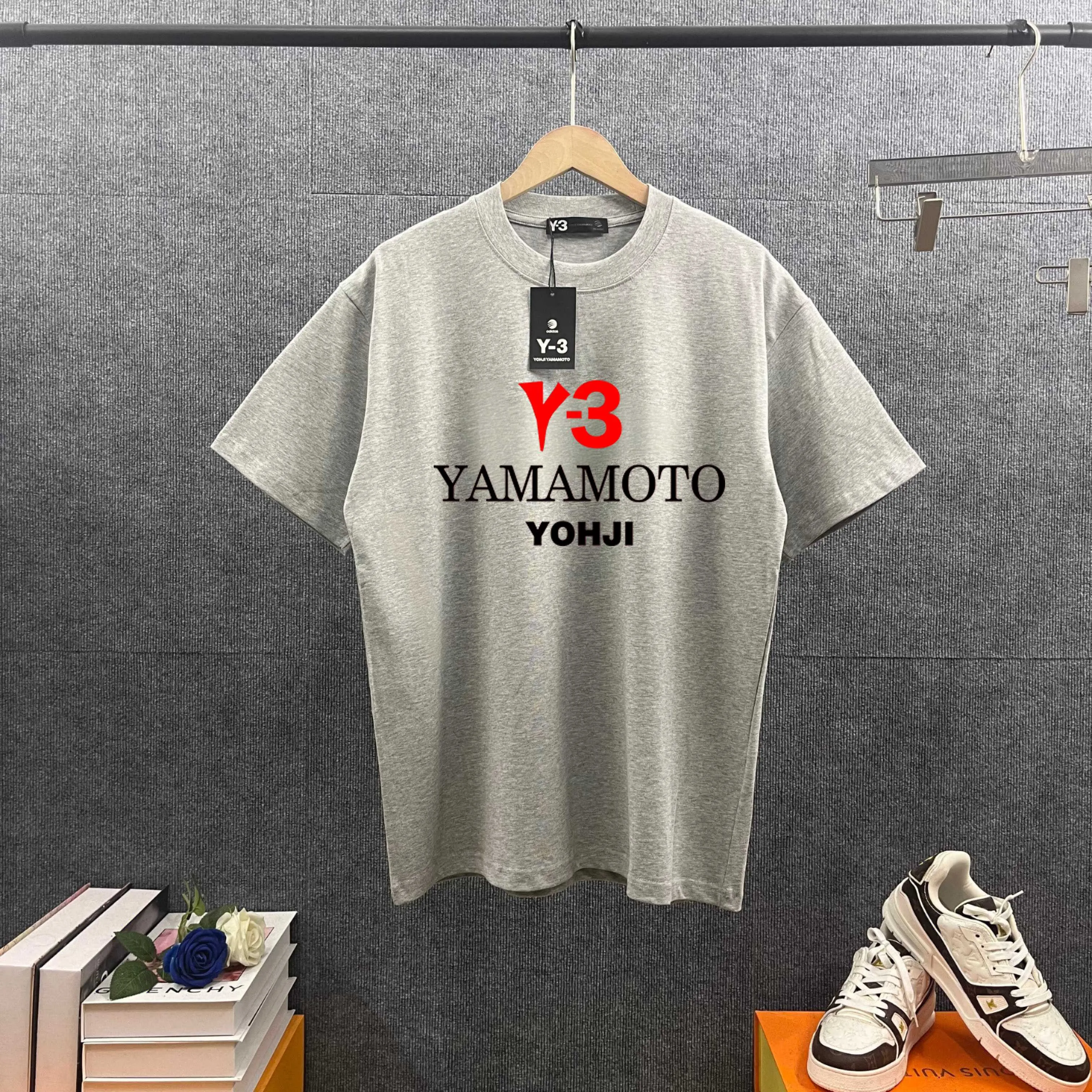 Y 3* * *yoji 2026 spring and summer New Arrival Classic personalized front and rear letter logo printed T-shirt Double yarn custom plain cotton fabric short-sleeved T-shirt Men and women Same Style Color: Black White Gray Size: S (90-130 pounds) M (120-150 pounds) L (140-165 pounds) XL (160-180 pounds) XXL (180 pounds)