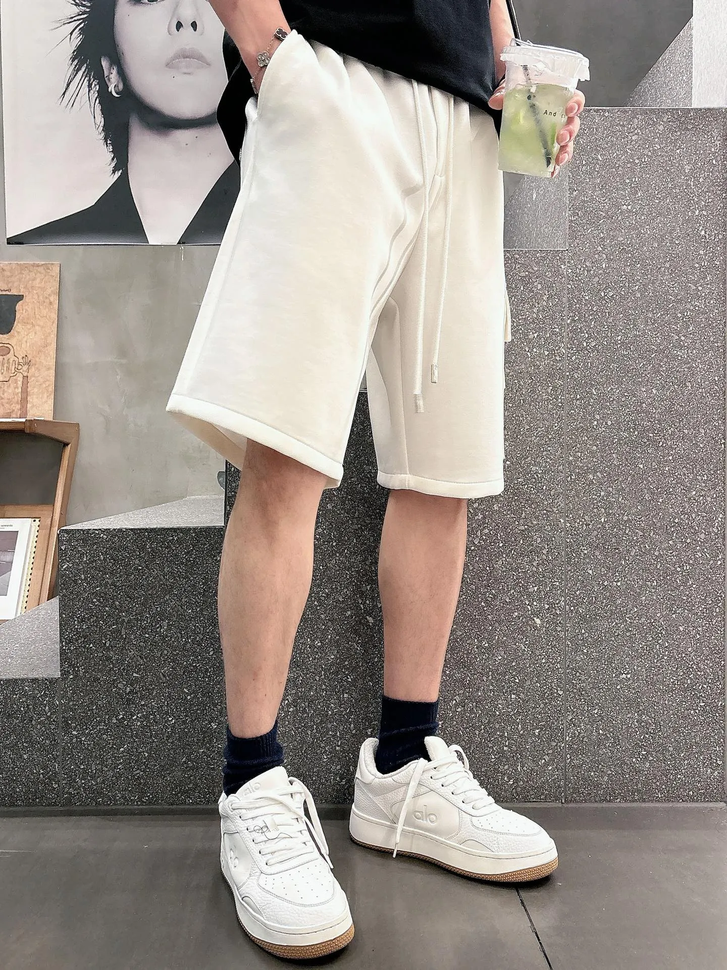 Y 3 Complete three standards 2026 summer New Arrival men's casual shorts, advanced custom-made Breathable fabric Breathable fabric with high elasticity and comfort, impeccable details, top-grade accessories, original logo design concept, delicate and soft feel! The upper body fit is awesome! Size: M-XXXL Please state your height and weight when ordering