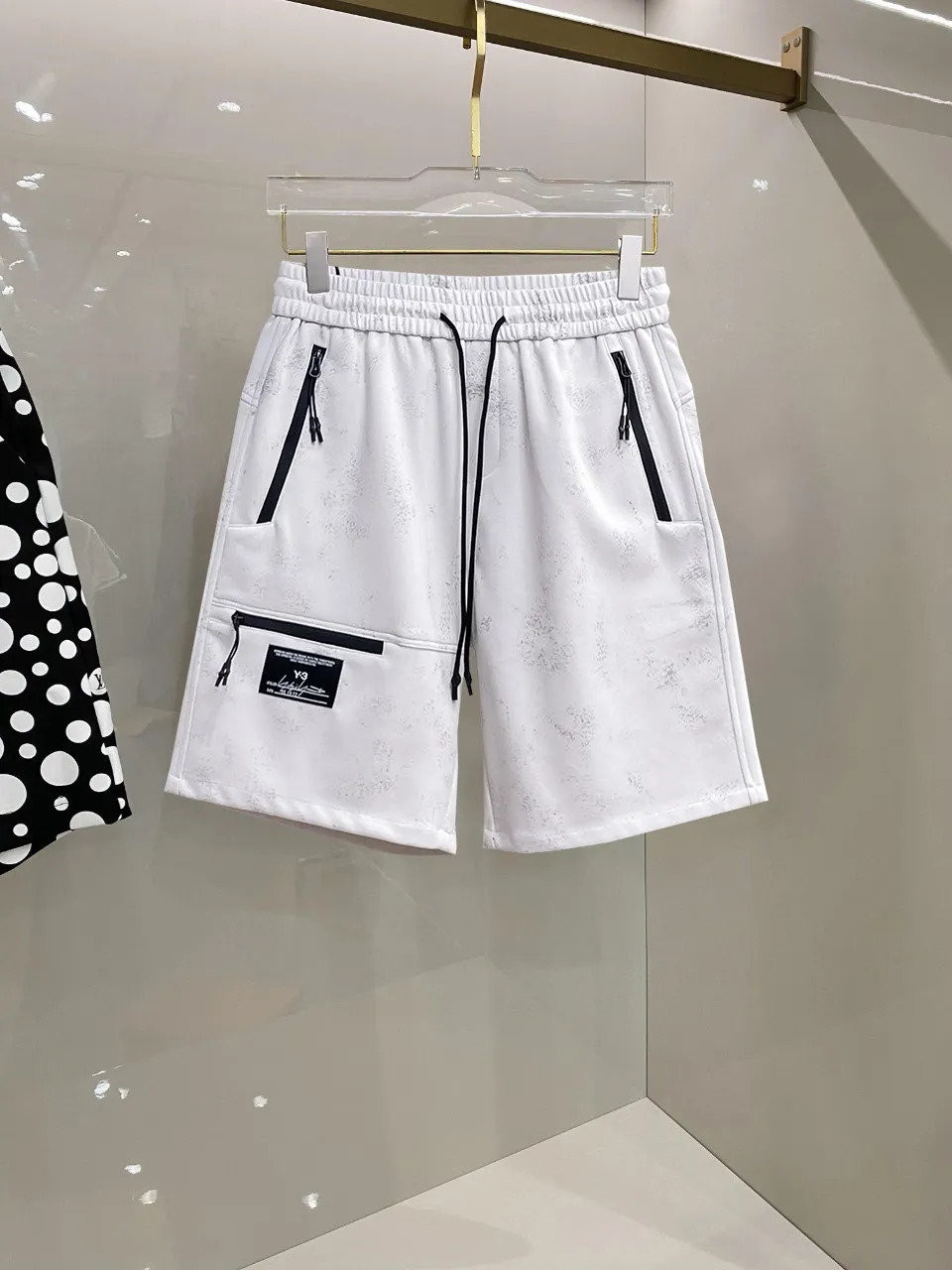 Y 3 Complete three standards 2026 summer New Arrival men's casual shorts, advanced custom-made Breathable fabric Breathable fabric with high elasticity and comfort, impeccable details, top-grade accessories, original logo design concept, delicate and soft feel! The upper body fit is awesome! Size: M-XXXL Please state your height and weight when ordering