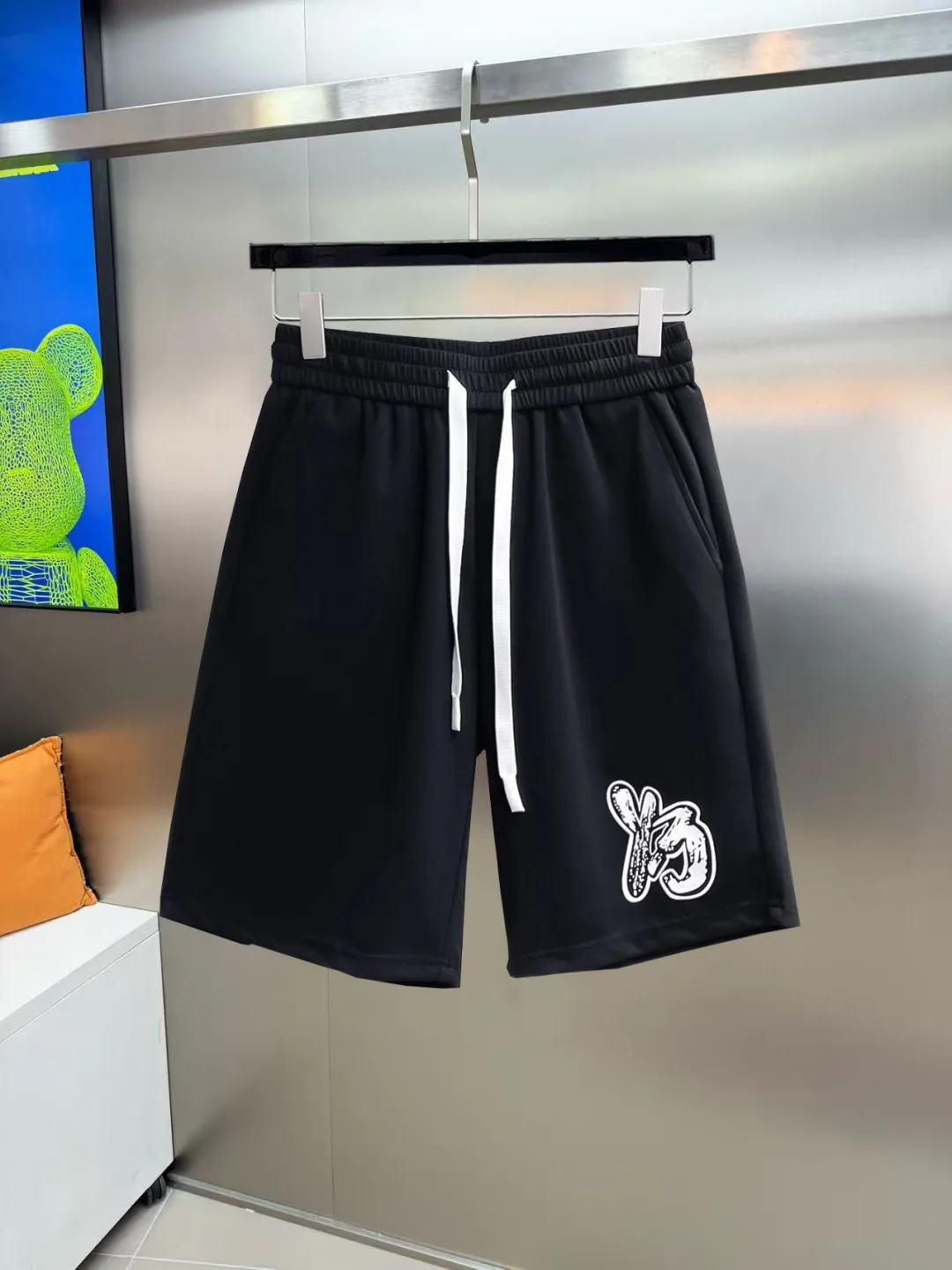 Y 3 Complete three standards 2026 summer New Arrival men's casual shorts, advanced custom-made Breathable fabric Breathable fabric with high elasticity and comfort, impeccable details, top-grade accessories, original logo design concept, delicate and soft feel! The upper body fit is awesome! Size: M-XXXL Please state your height and weight when ordering