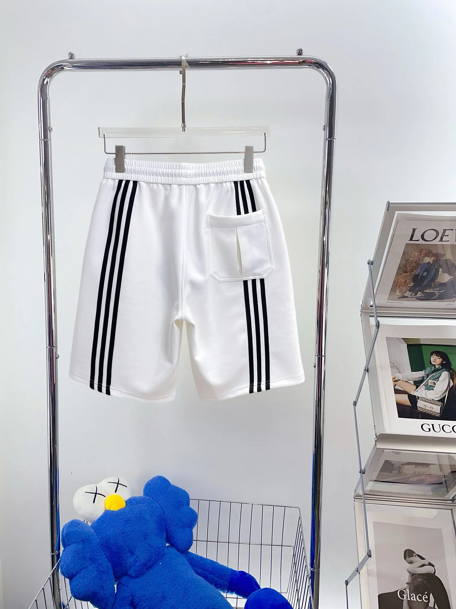 Y 3 Complete three standards 2026 summer New Arrival men's casual shorts, advanced custom-made Breathable fabric Breathable fabric with high elasticity and comfort, impeccable details, top-grade accessories, original logo design concept, delicate and soft feel! The upper body shape is awesome! Size: M-XXXL Please state your height and weight when ordering