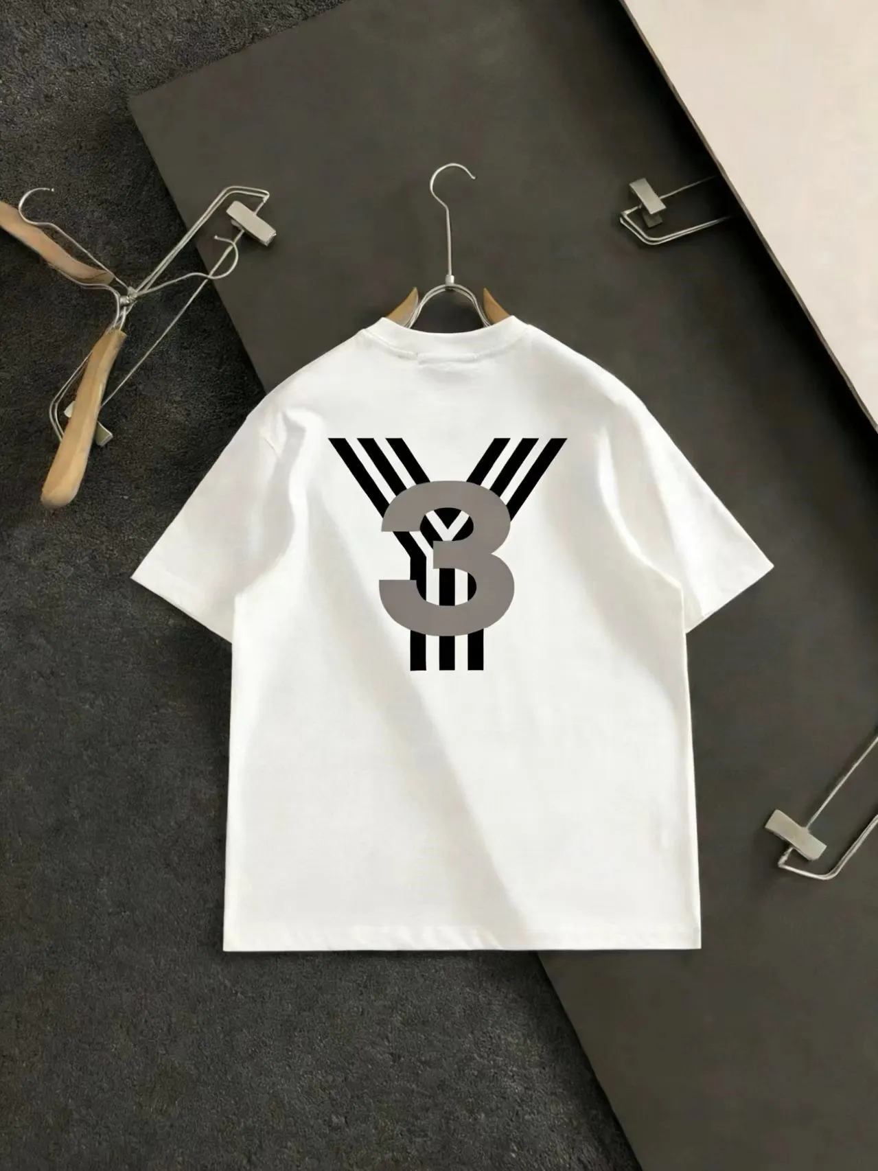 Y 3 Yohji Yamamoto 2026 Spring and Summer New Arrival short-sleeved T-shirt Customized pure cotton letter logo printing Color: Black White Sizes: M-XXXL