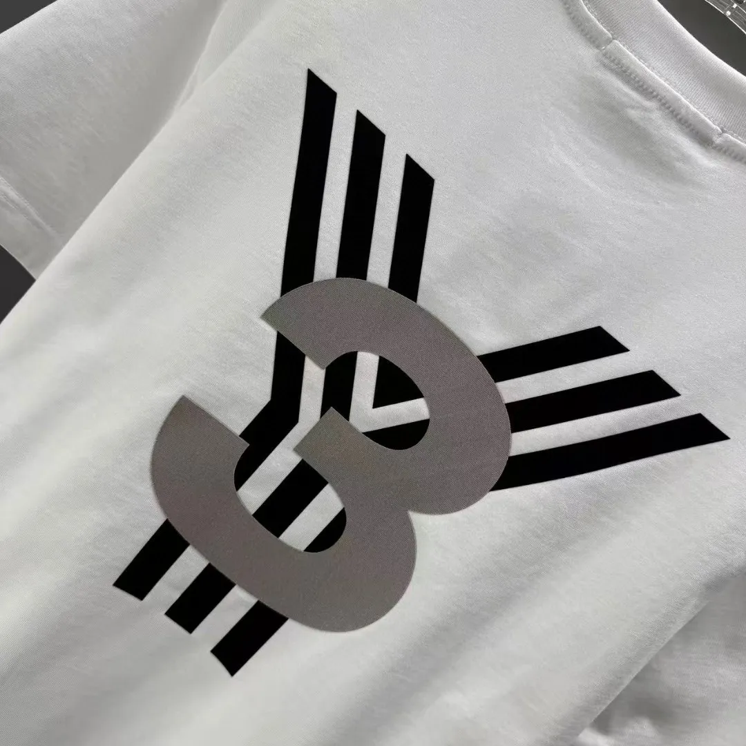 Y 3 Yohji Yamamoto 2026 Spring and Summer New Arrival short-sleeved T-shirt Customized pure cotton letter logo printing Color: Black White Sizes: M-XXXL