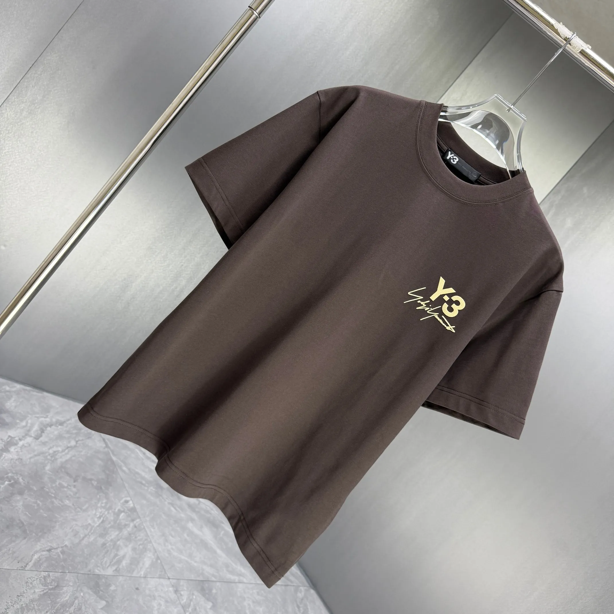 Y 3 Yohji Yamamoto 2026 Spring and Summer New Arrival short-sleeved T-shirt Customized pure cotton letter logo flocking Color: Black White Color Sizes: S M L XL XXL