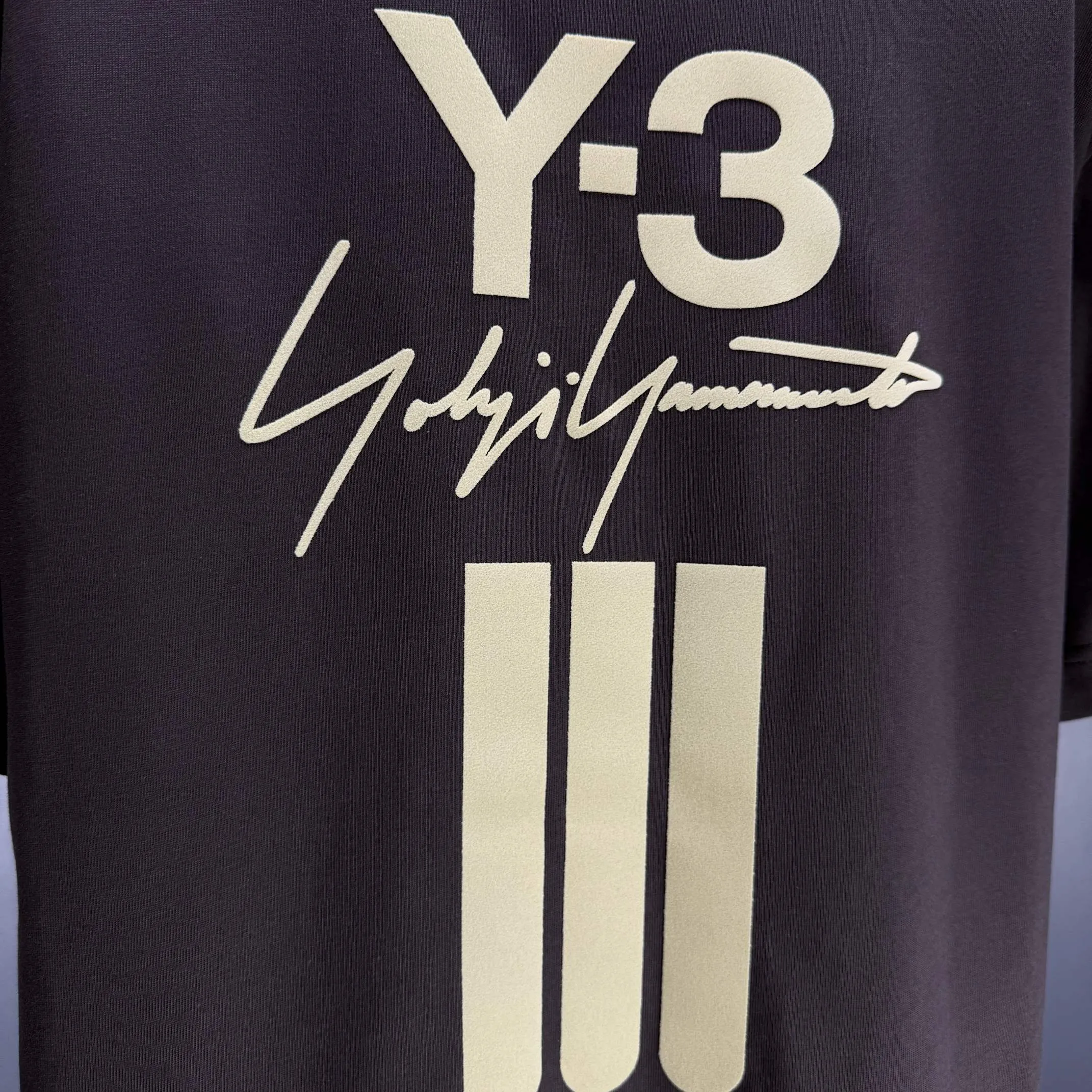 Y 3 Yohji Yamamoto 2026 Spring and Summer New Arrival short-sleeved T-shirt Customized pure cotton letter logo flocking Color: Black White Color Sizes: S M L XL XXL
