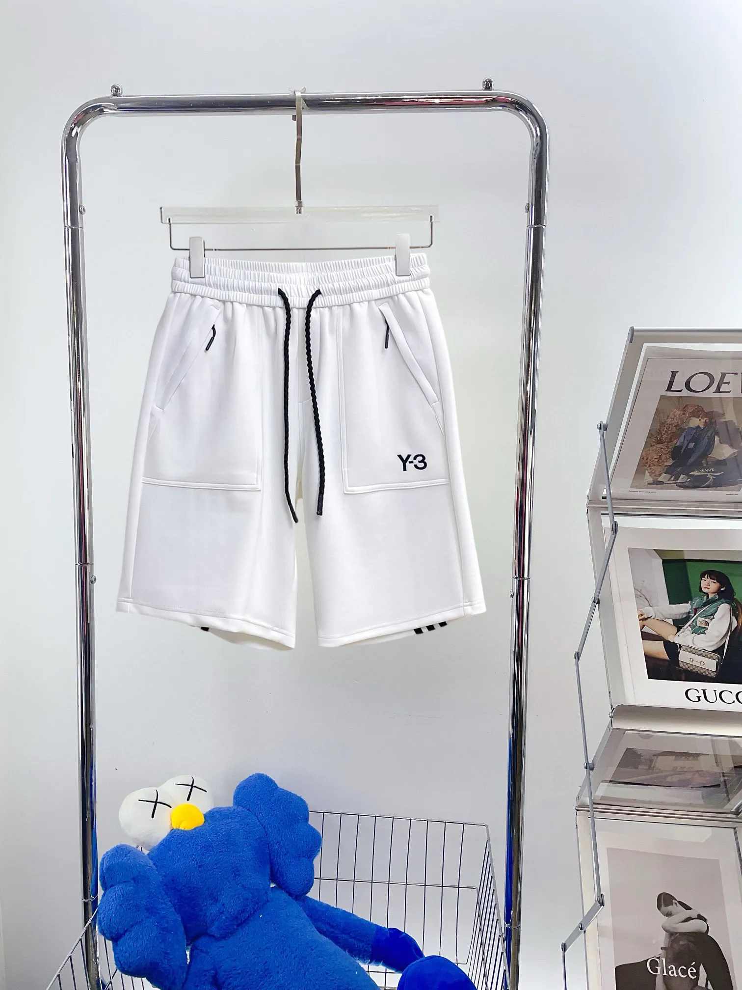 Y 3 Complete three standards 2026 summer New Arrival men's casual shorts, advanced custom-made Breathable fabric Breathable fabric with high elasticity and comfort, impeccable details, top-grade accessories, original logo design concept, delicate and soft feel! The upper body fit is awesome! Size: M-XXXL Please state your height and weight when ordering