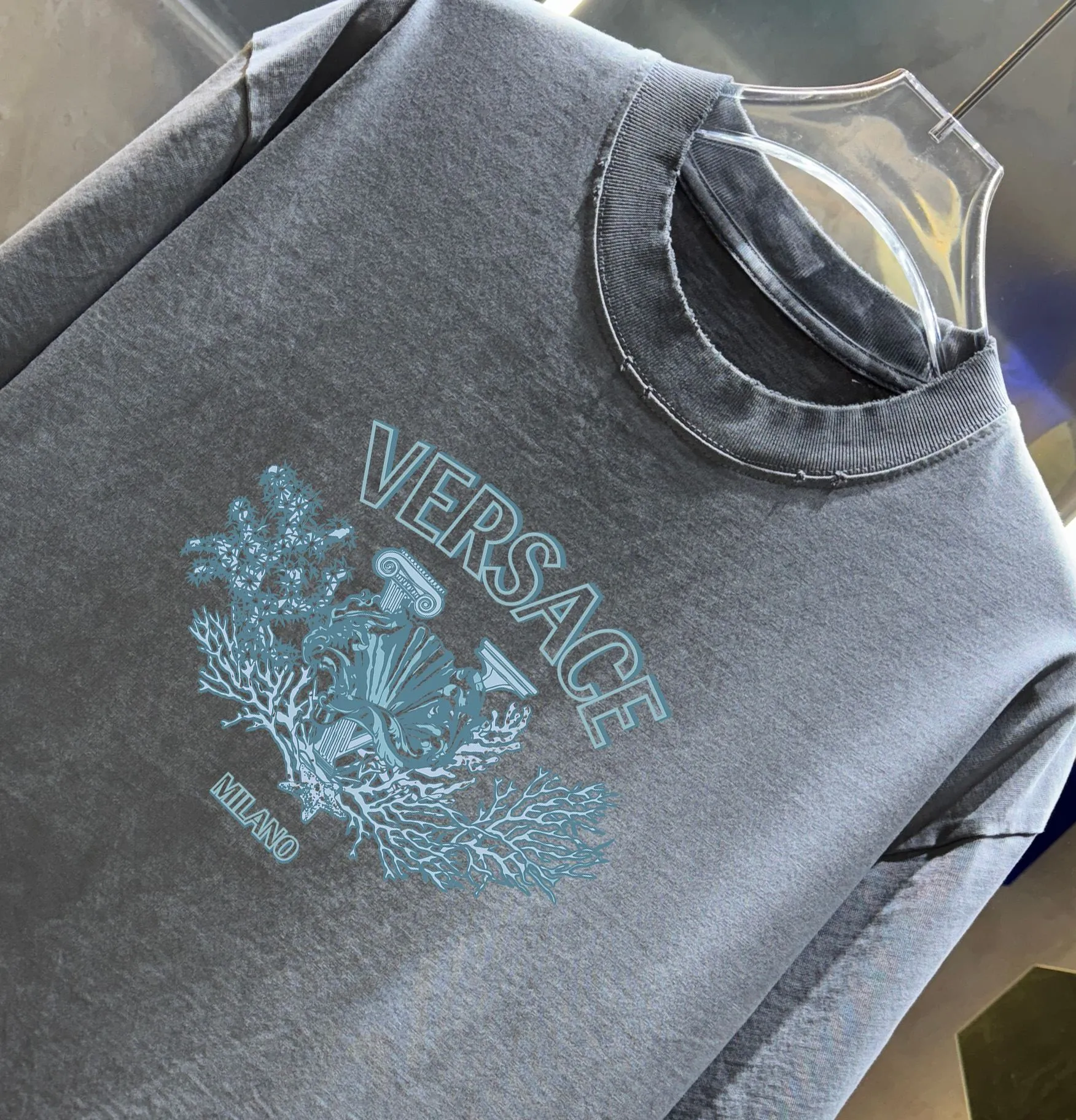 VERSACE*Versace*zhe 2026ss new summer release, heavyweight high-density fabric short-sleeved T-shirt, tag, collar label, wash mark, three labels complete Color: Washed Black, Washed White, Washed Gray Brown Sizes: S M L XL XXL