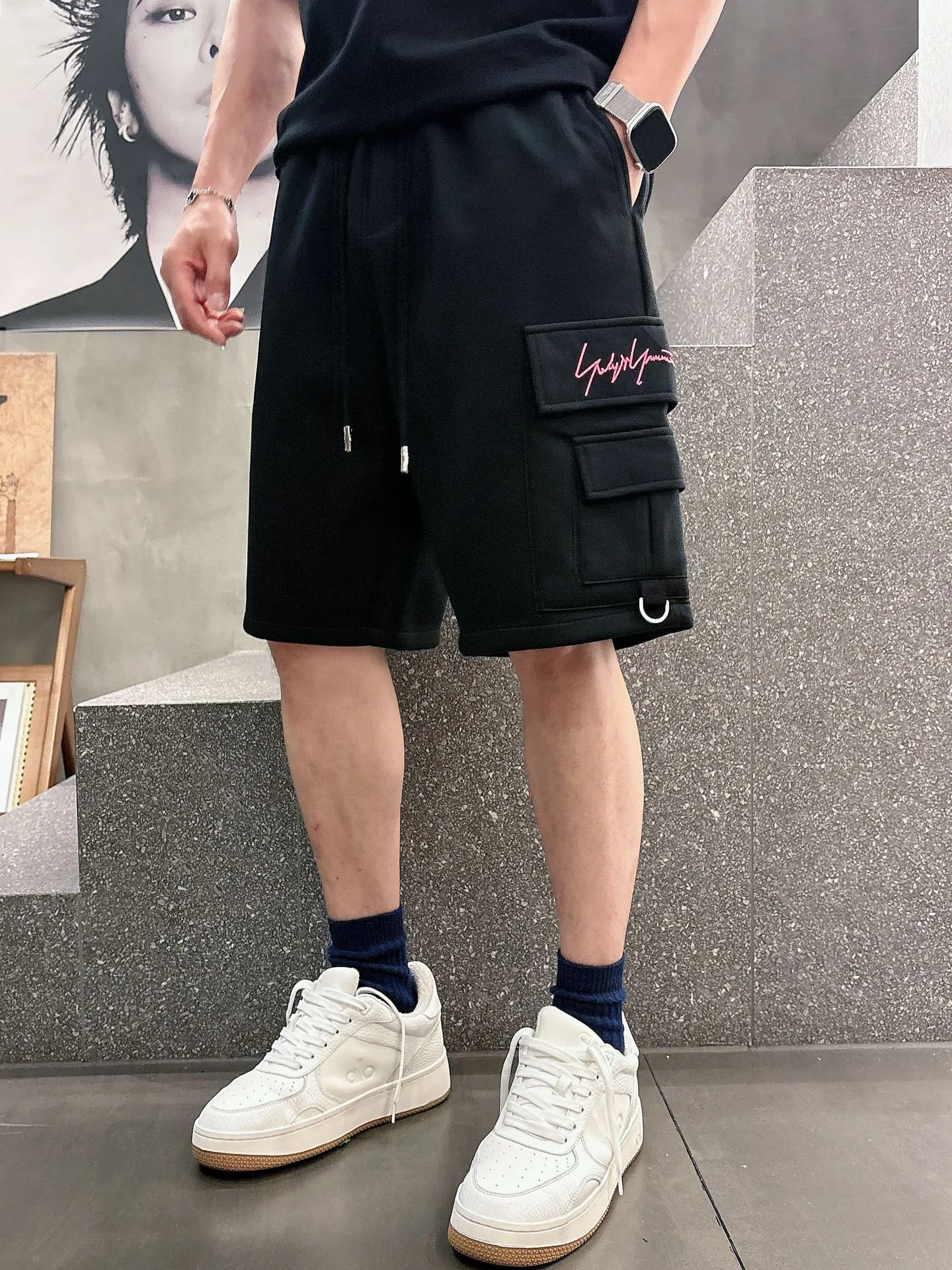 Y 3 Complete three standards 2026 summer New Arrival men's casual shorts, advanced custom-made Breathable fabric Breathable fabric with high elasticity and comfort, impeccable details, top-grade accessories, original logo design concept, delicate and soft feel! The upper body fit is awesome! Size: M-XXXL Please state your height and weight when ordering