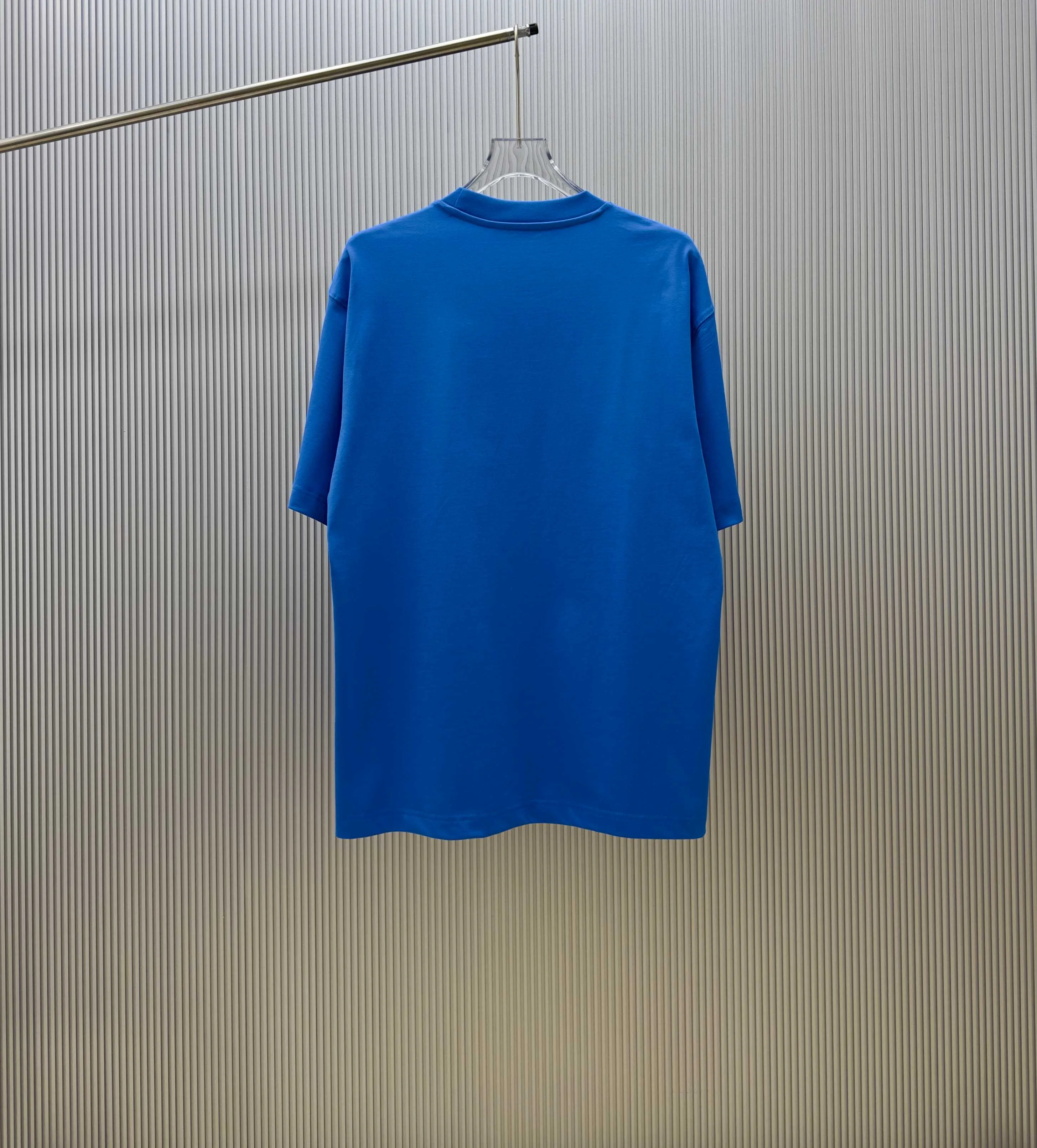 (Strictly control Quality) Style: Yamamoto-Yoji.Y-3 short-sleeved T-shirt Fabric: Double weight yarn 100% cotton Rib: Weight Sorona 1*1 trendy brand Process: Printing Color: White Night Blue Blue Cool Blue Floral Gray Black Size: M—4XL No gender distinction Men and women Same Style