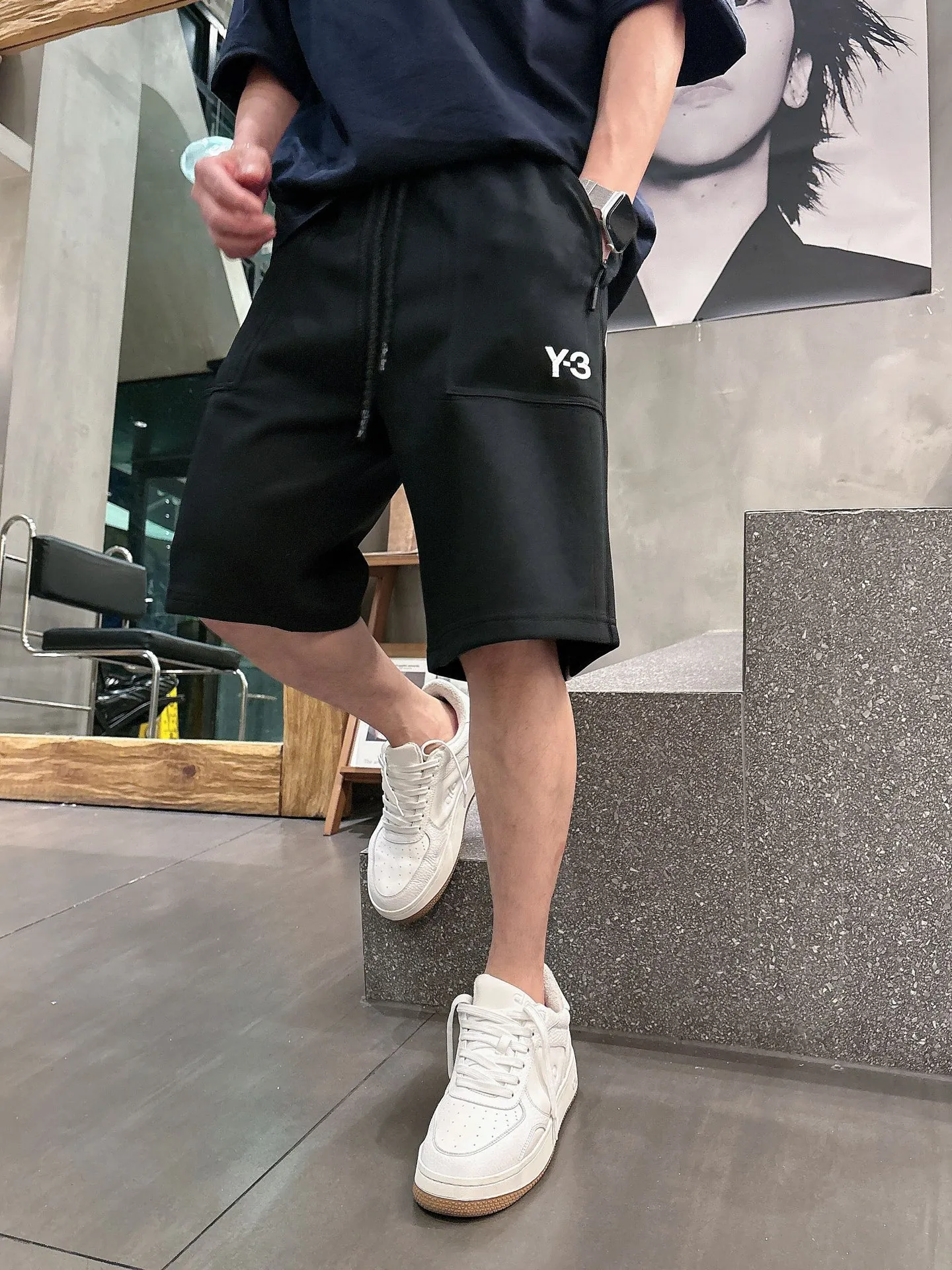 Y 3 Complete three standards 2026 summer New Arrival men's casual shorts, advanced custom-made Breathable fabric Breathable fabric with high elasticity and comfort, impeccable details, top-grade accessories, original logo design concept, delicate and soft feel! The upper body fit is awesome! Size: M-XXXL Please state your height and weight when ordering