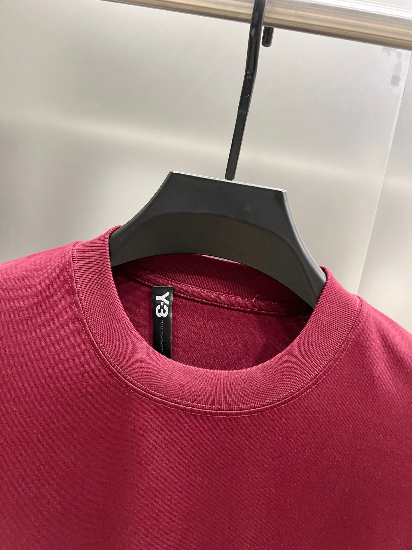 Y 3*Yamamoto*Yoji 2026 Spring and Summer New Arrival Simple signature letters three-dimensional flocking three-dimensional technology Y-3 Customized double yarn plain cotton fabric Short-sleeved T-shirt Men and women Same Style Loose version Size S M L XL XXL Five codes Black White Angora Red