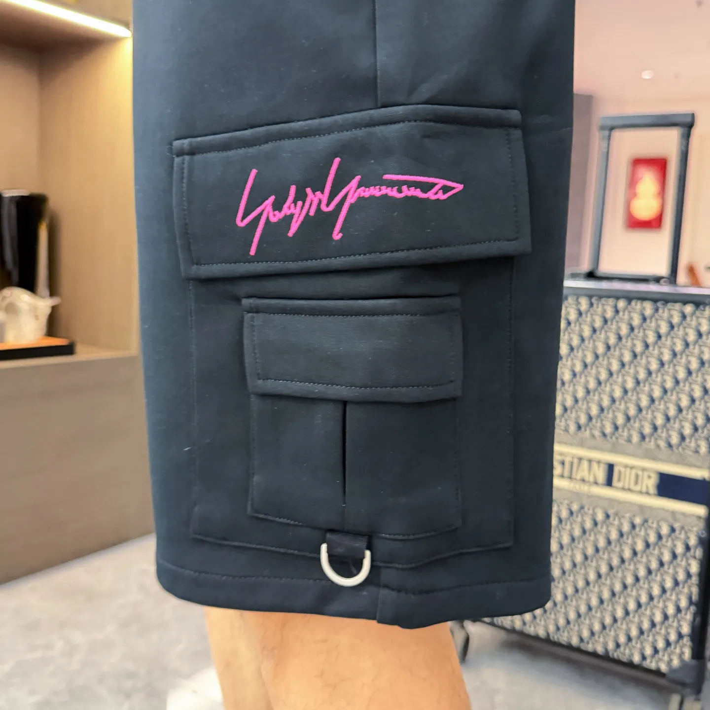 Y 3 Complete three standards 2026 summer New Arrival men's casual shorts, advanced custom-made Breathable fabric Breathable fabric with high elasticity and comfort, impeccable details, top-grade accessories, original logo design concept, delicate and soft feel! The upper body fit is awesome! Size: M-XXXL Please state your height and weight when ordering