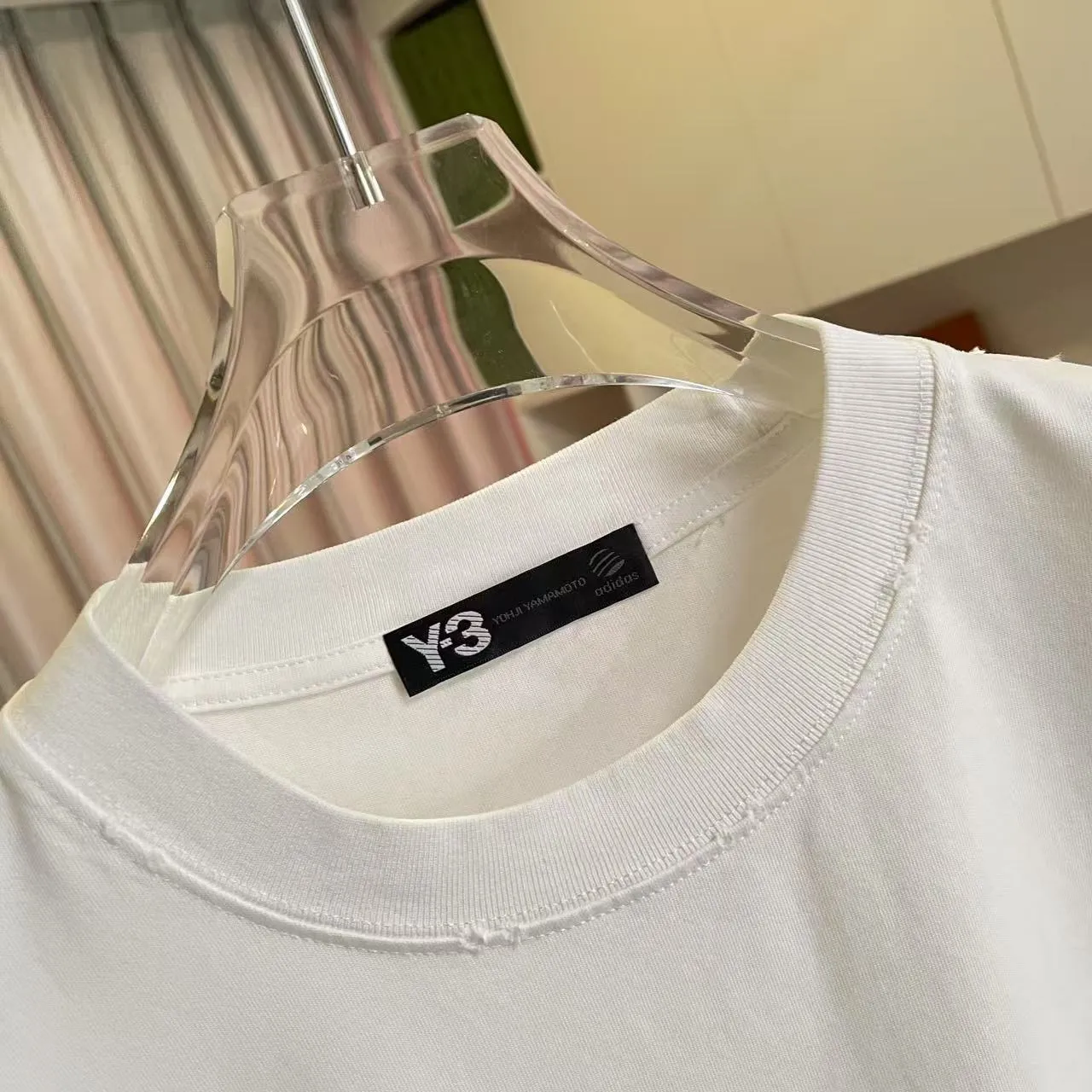 Y-3 2025 Summer New Arrival Washed gradient old and worn Personalized letter logo printing Short-sleeved T-shirt Customized fabric g Men and women Same Style Size: S M L XL XXL Five sizes Color: Black White Gradient black Gradient red