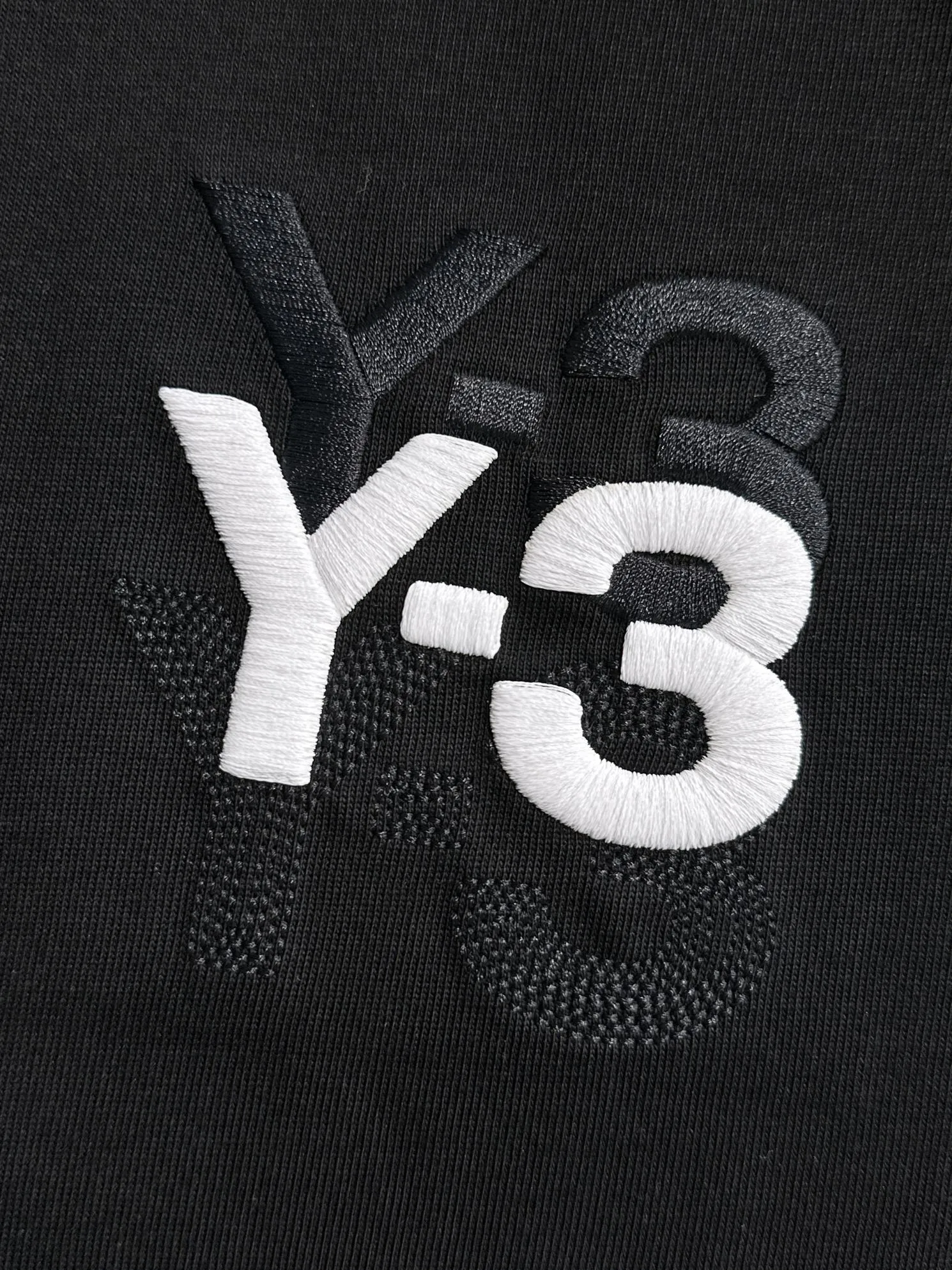 Y-3 2꯭0꯭2꯭5 new spring and summer style ❤️ Original high version. The fabric is made of high-density pure cotton. It does not deform or shrink. Process introduction: double thread movement, washing + front and rear precision 10,000-needle imported machine embroidery. SIZE: M to 4XL