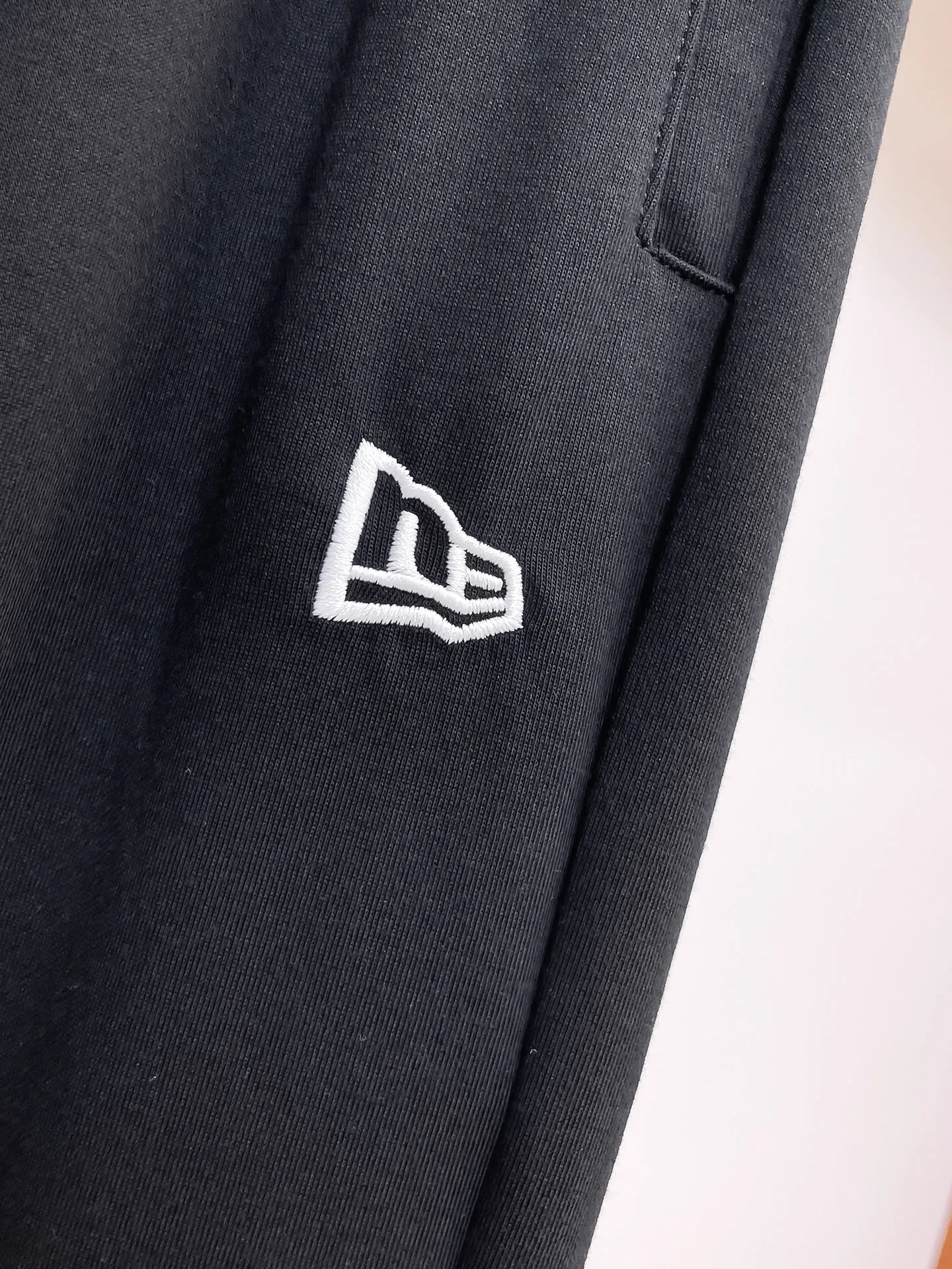 Y 3 Complete three standards 2026 summer New Arrival men's casual shorts, advanced custom-made Breathable fabric Breathable fabric with high elasticity and comfort, impeccable details, top-grade accessories, original logo design concept, delicate and soft feel! The upper body fit is awesome! Size: M-XXXL Please state your height and weight when ordering