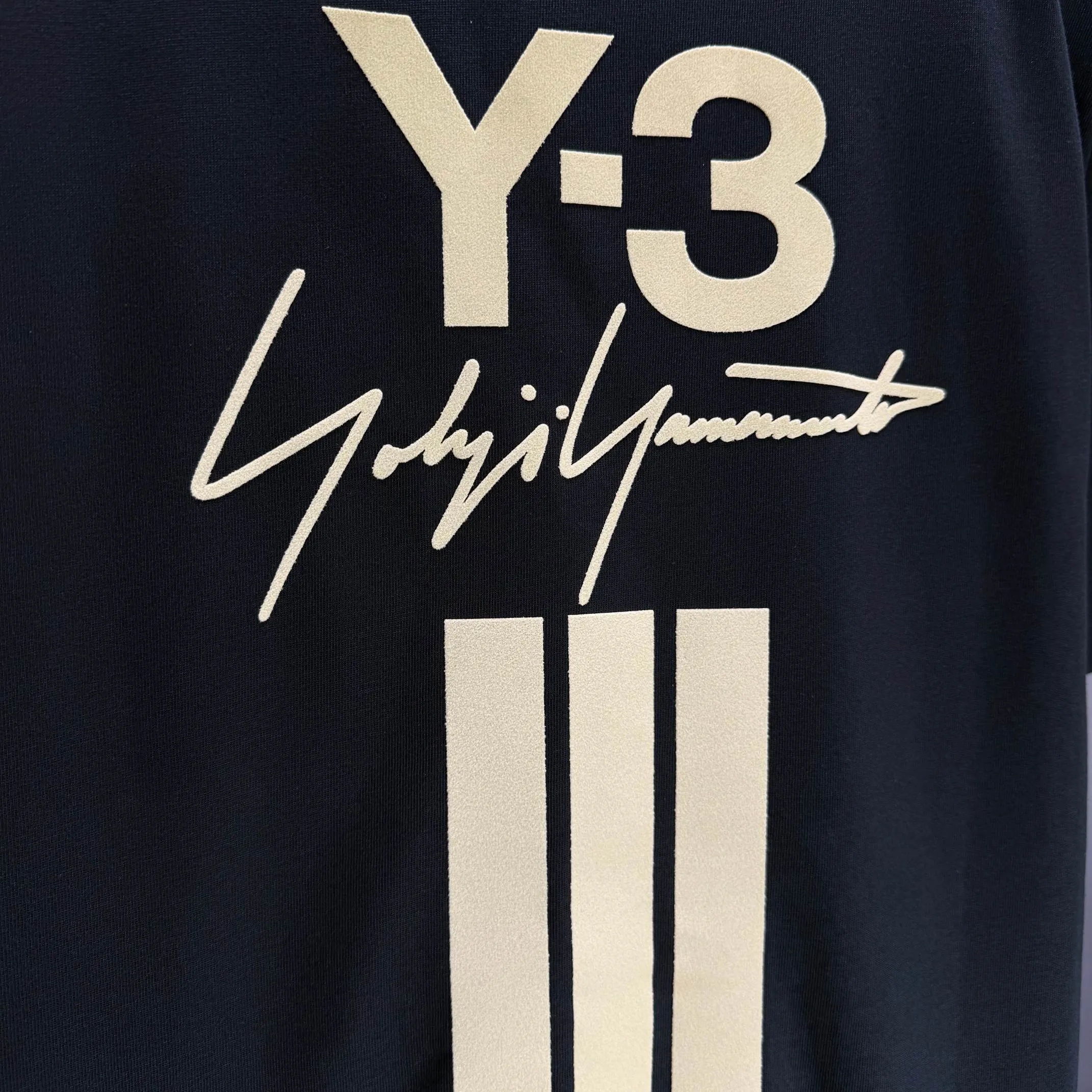 Y 3 Yohji Yamamoto 2026 Spring and Summer New Arrival short-sleeved T-shirt Customized pure cotton letter logo flocking Color: Black White Color Sizes: S M L XL XXL