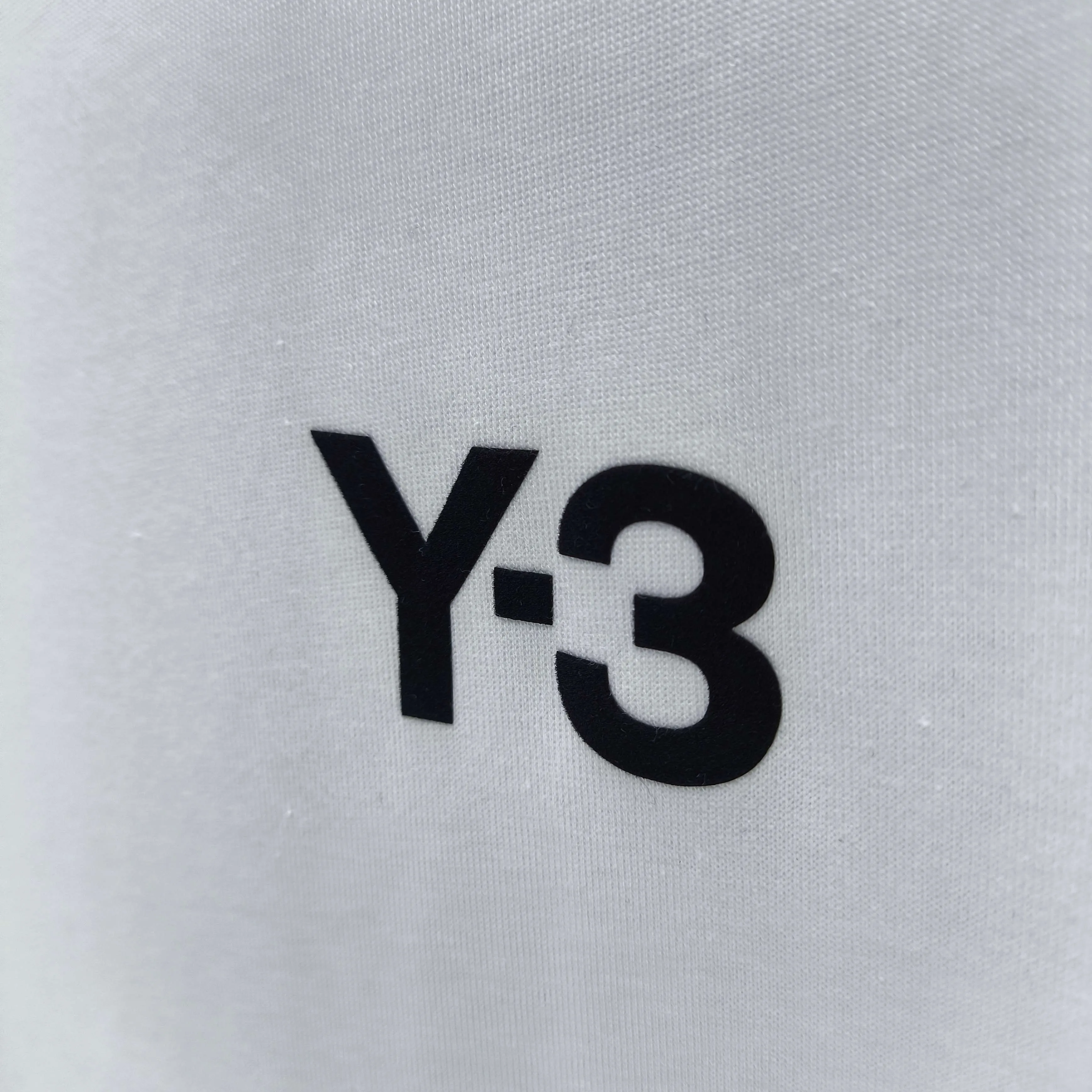 Y 3 Yohji Yamamoto 2026 Spring and Summer New Arrival flocked logo short-sleeved T-shirt loose fit for men and women Same Style Size S M L XL XXL Black White Gray