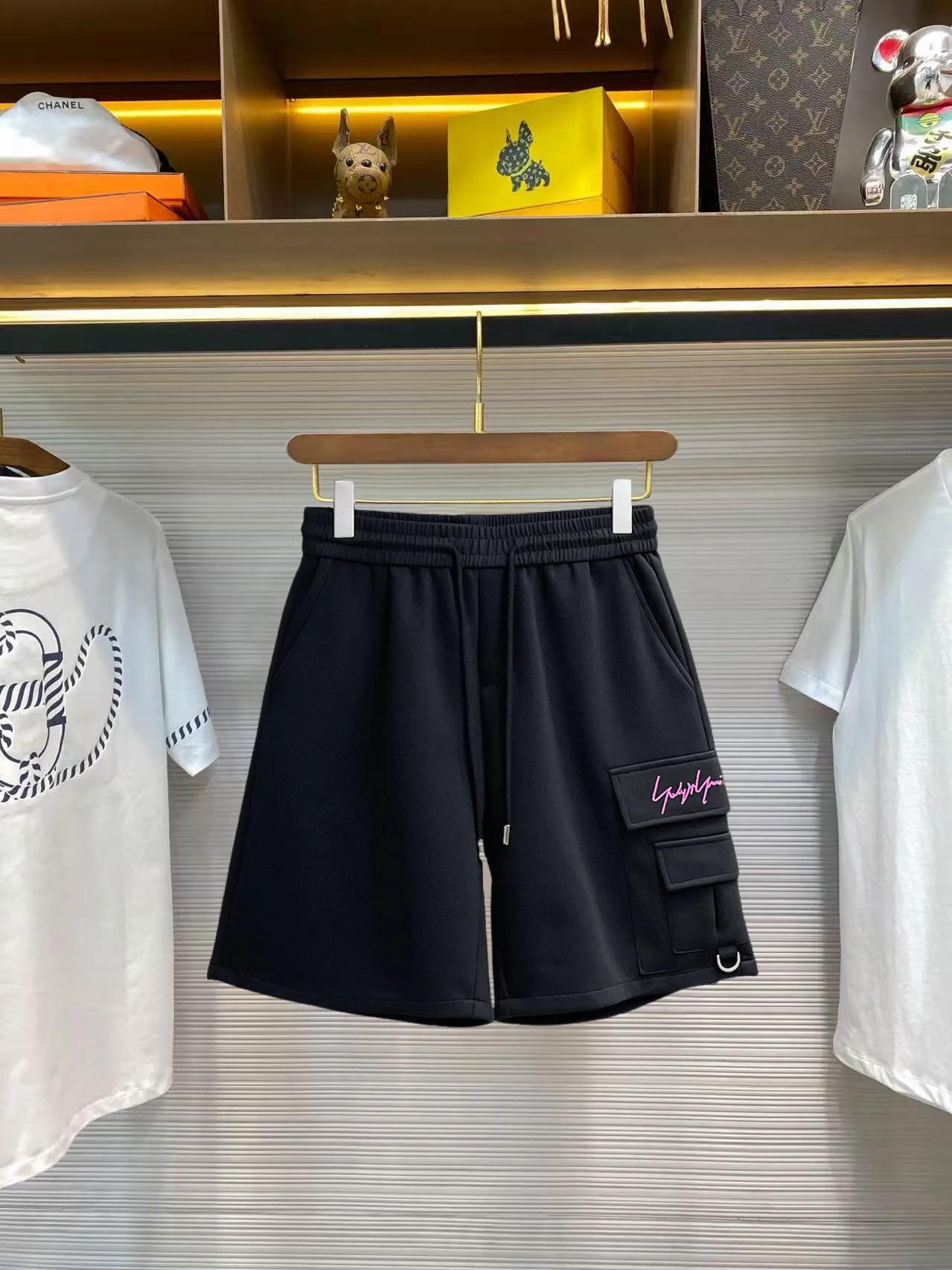 Y 3 Complete three standards 2026 summer New Arrival men's casual shorts, advanced custom-made Breathable fabric Breathable fabric with high elasticity and comfort, impeccable details, top-grade accessories, original logo design concept, delicate and soft feel! The upper body fit is awesome! Size: M-XXXL Please state your height and weight when ordering