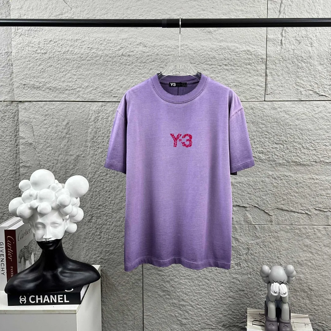 Y 3*Yoji Yamamoto*Spring and Summer New Arrival Heavy-duty frayed washed style with holes and distressing Three-dimensional flocking technology Customized pure cotton fabric Short-sleeved T-shirt Men and women Same Style Color: Washed gray Washed purple Washed black Washed powder Size: S size (100-140 catties) M size (130-160 catties) L size (150-175 catties) XL size (160-185 pounds) XXL (180 pounds)