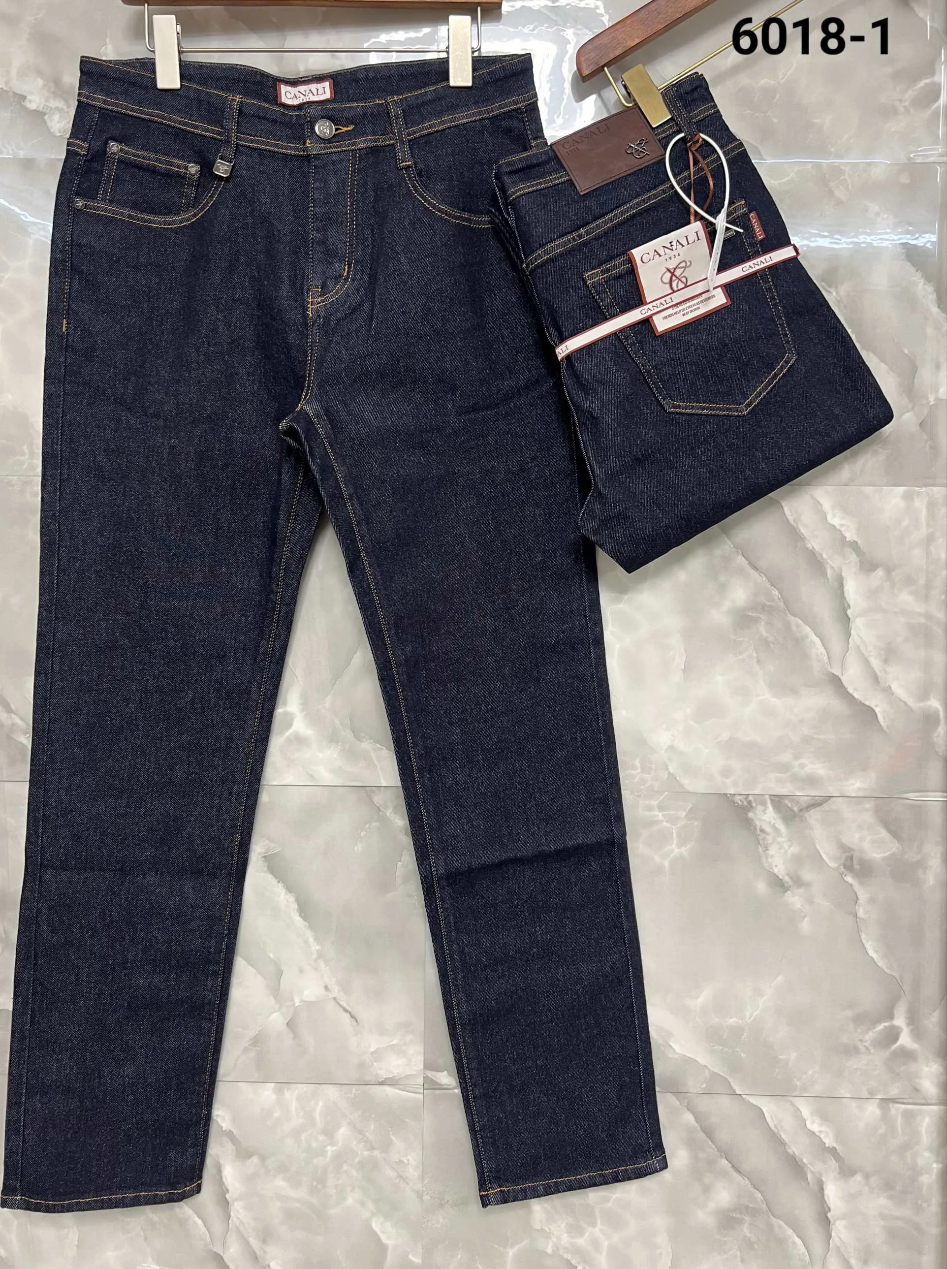 Autumn and Winter New Arrival Style Number: 6018-1 Sizes: 30-40