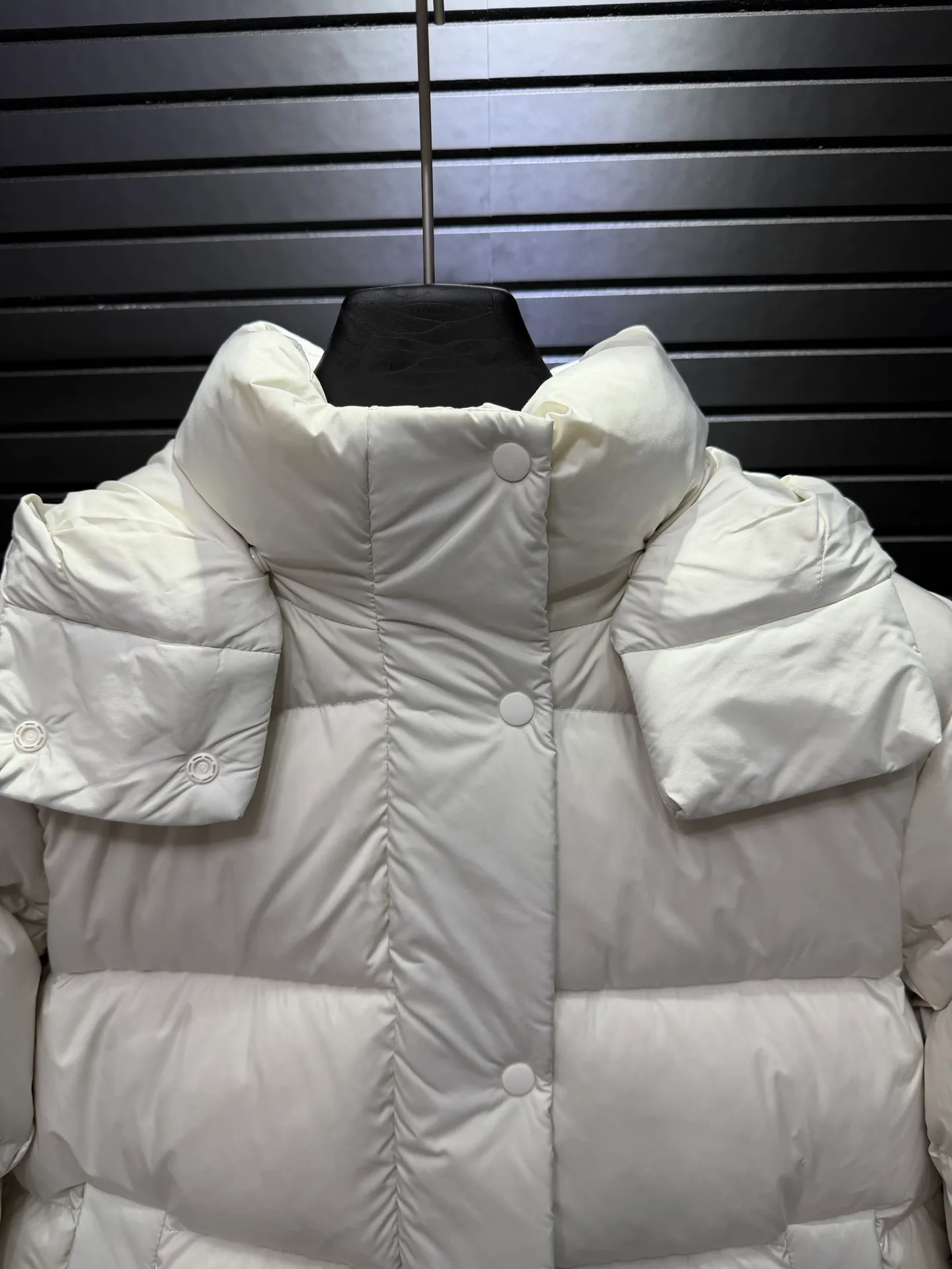 Lululemon LW 4BTOS #lululemon ： ； ， ， ， + ： Soft Matte TM ， ， ， 90% ， ， ， Logo ， ， ， ， ， Quality ， ， ， ， Versatile， ： Black Light Green Size：2 4 6 8 10