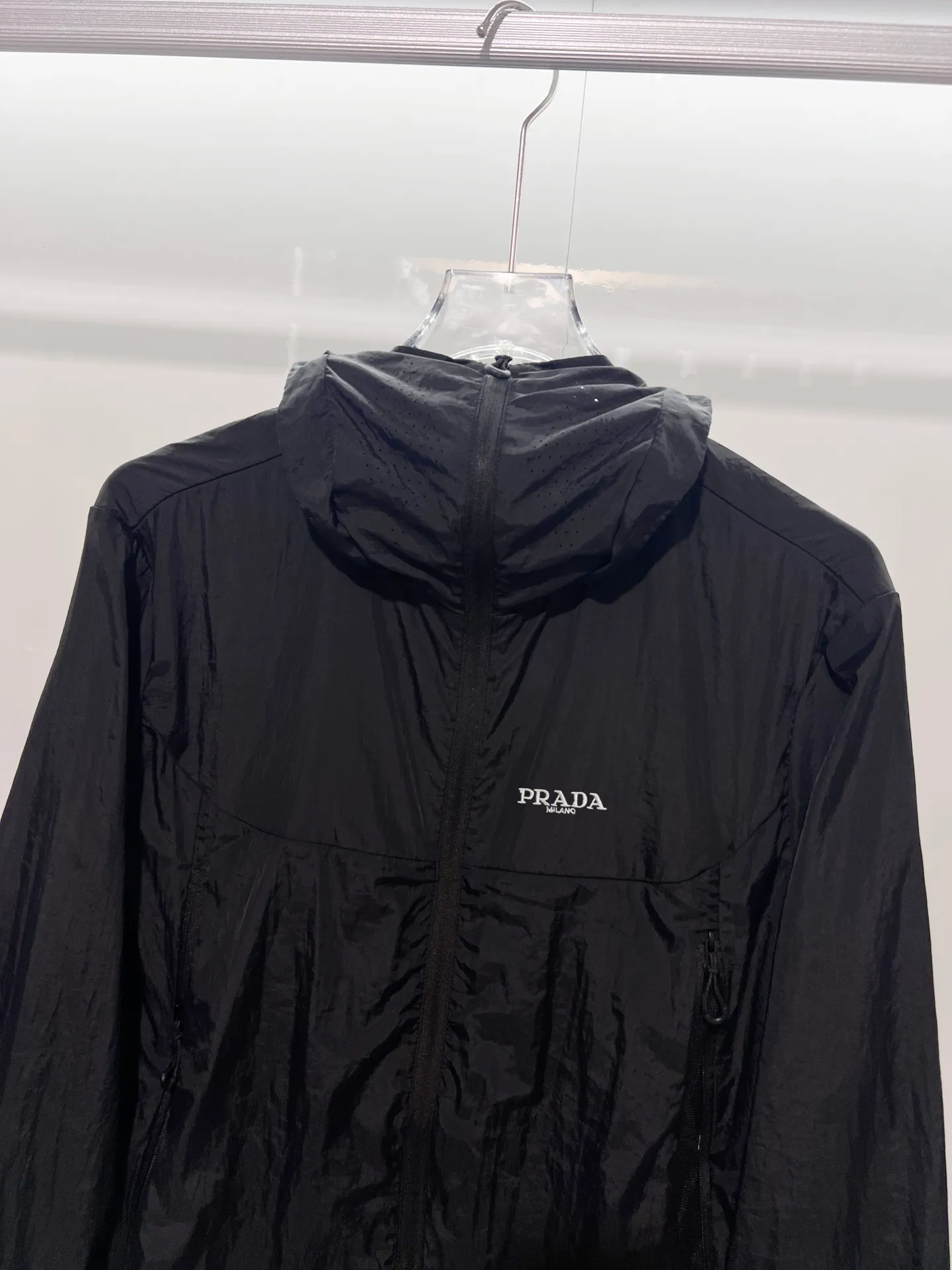 PRADA Classic Logo 🪡 %98 ✅ Quality ‼ 100% :White.Gray.Black Size：XL XXL XXXL 4XL