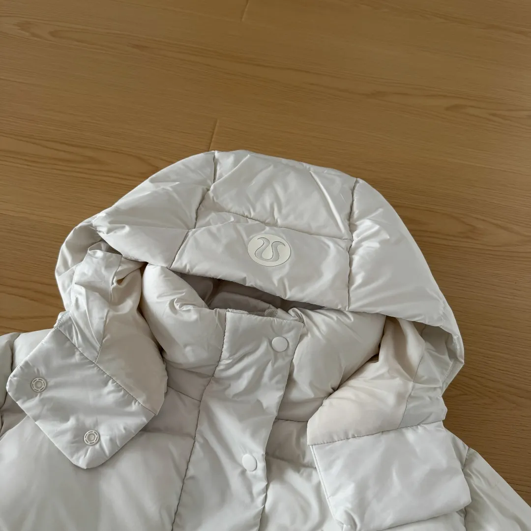 ：Y 197 Lululemon Wunder Puff Series Soft Matte , ■ ， ■ ■ ■ ， ■ ， ■ ■ ， ： White Size：4 6 8 10
