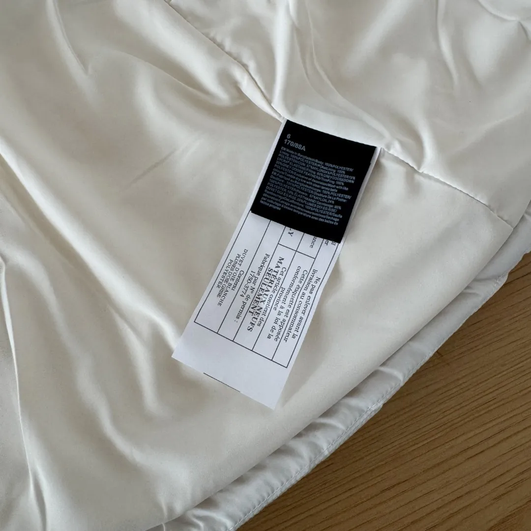 ：Y 197 Lululemon Wunder Puff Series Soft Matte , ■ ， ■ ■ ■ ， ■ ， ■ ■ ， ： White Size：4 6 8 10