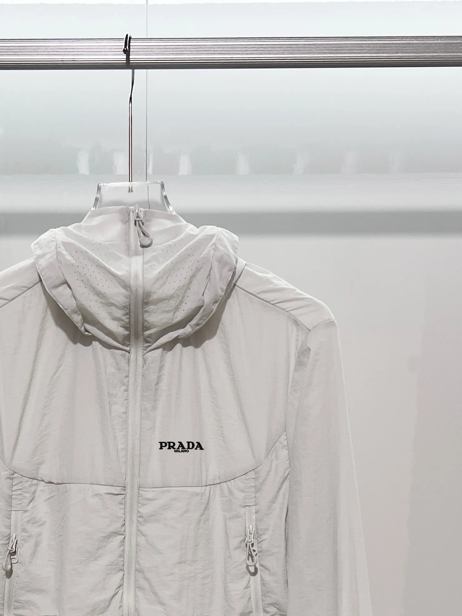 PRADA Classic Logo 🪡 %98 ✅ Quality ‼ 100% :White.Gray.Black Size：XL XXL XXXL 4XL