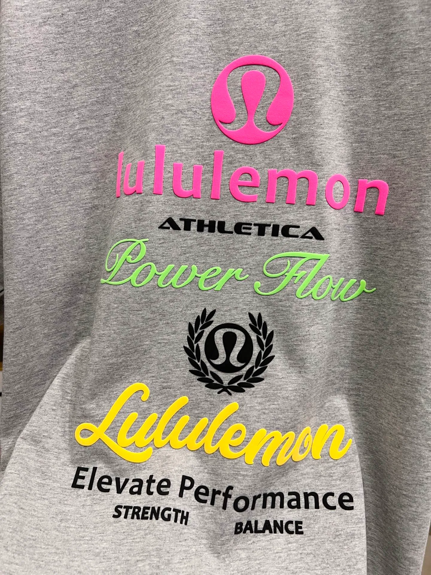 lulu*lemon* 2026 New Arrival T Classic Same Style Size S M L XL XXL Black White Gray