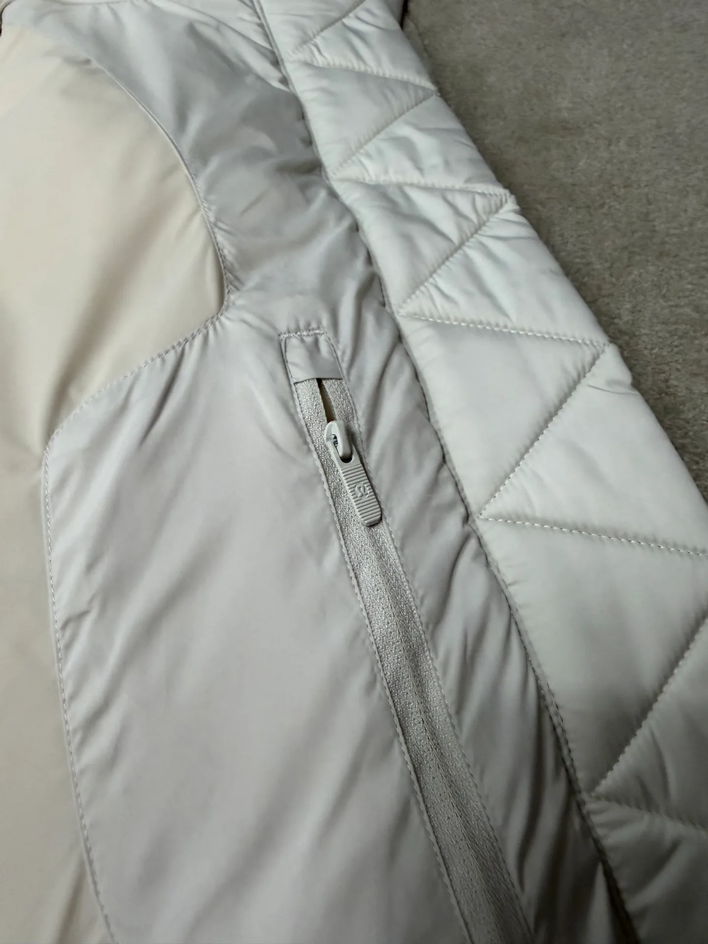 lulu 6 Premium In Stock lululemon ， ， 。 。 zp Logo ， ， ， ， ， Quality， ， 。 ， ， ， ， ， Versatile， ， “ ” ， ， ， ！ ▪️ Soft Matte ， ， ， ， ， ， ， ，Lightweight ！ ！ ▪️ ， ， ， ！ ， ！ ！ ▪️ logo ， ， ， ， ！ ， ！ ▪️ ， ， ， ！ ， ！ ， ， ， ！ size:2 4 6 8 10