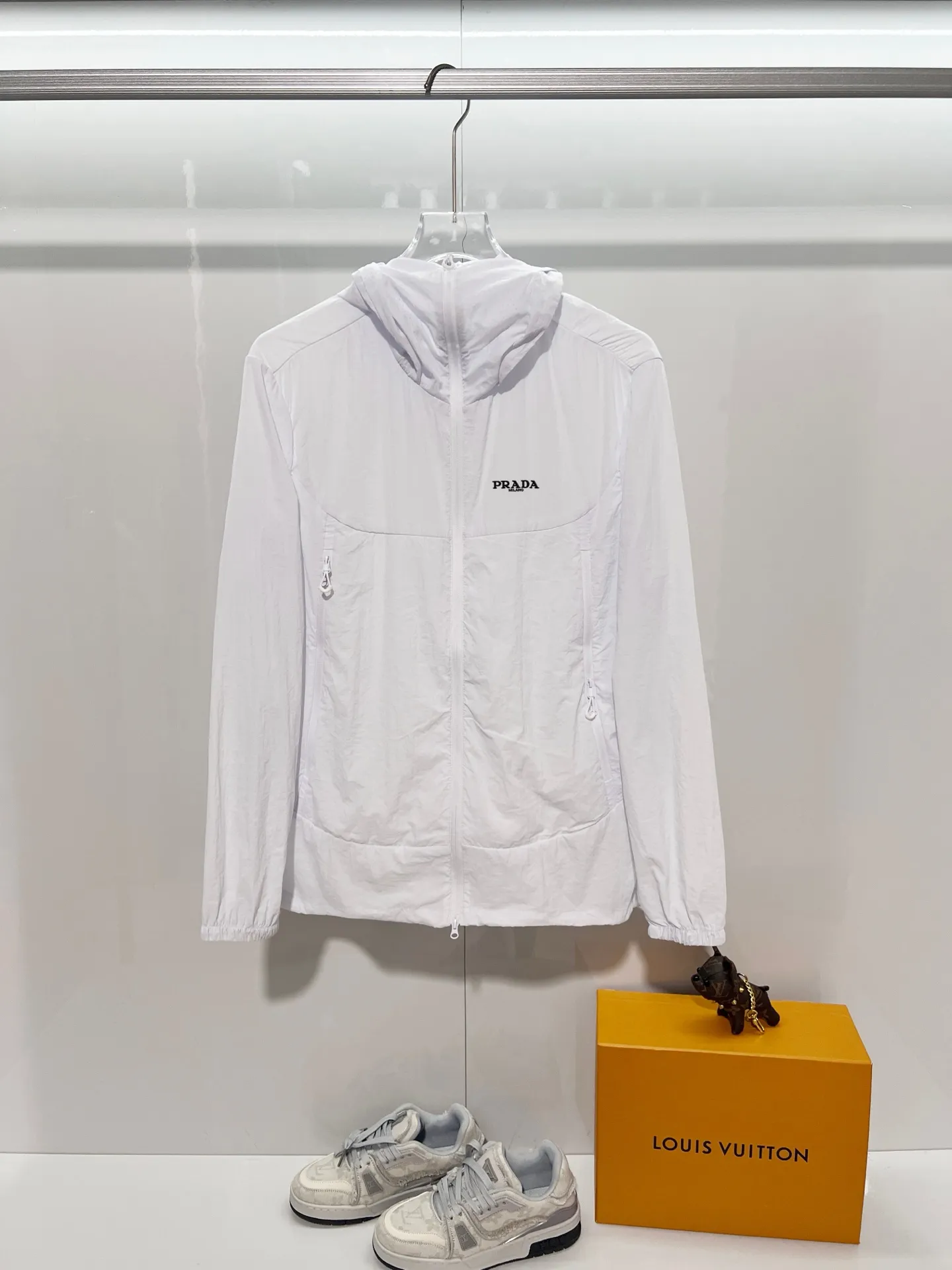 PRADA Classic Logo 🪡 %98 ✅ Quality ‼ 100% :White.Gray.Black Size：XL XXL XXXL 4XL