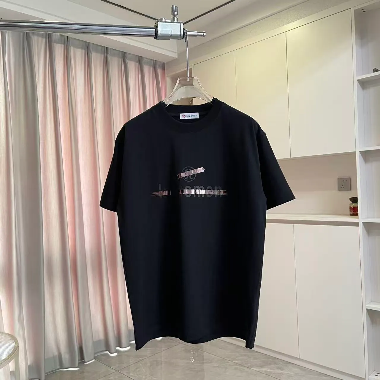 lulu* 2026 New Arrival logo g t Same Style Size：S M L XL XXL ：Black White Red Green