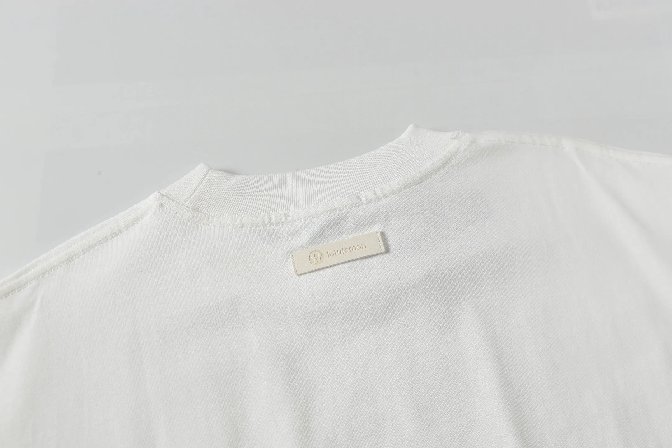 Lululemon t : Quality Quality， g 26 ， Same Style， 。 ：Black，White Size：XS-L