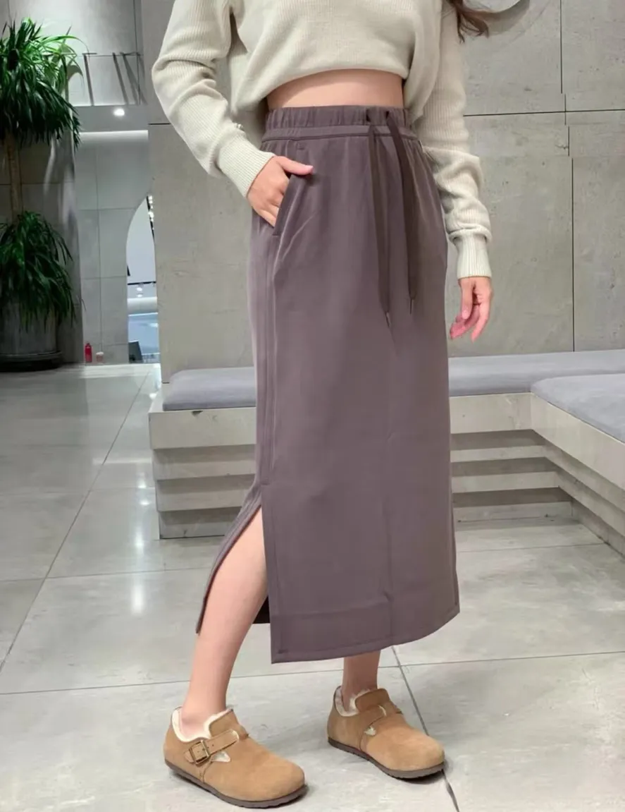 P 90 ： # Lululemon Softstreme™Bound to Bliss ～ ; ， Softstreme™ ， ， ; ， ， ， ：Black 。 Coffee Brown