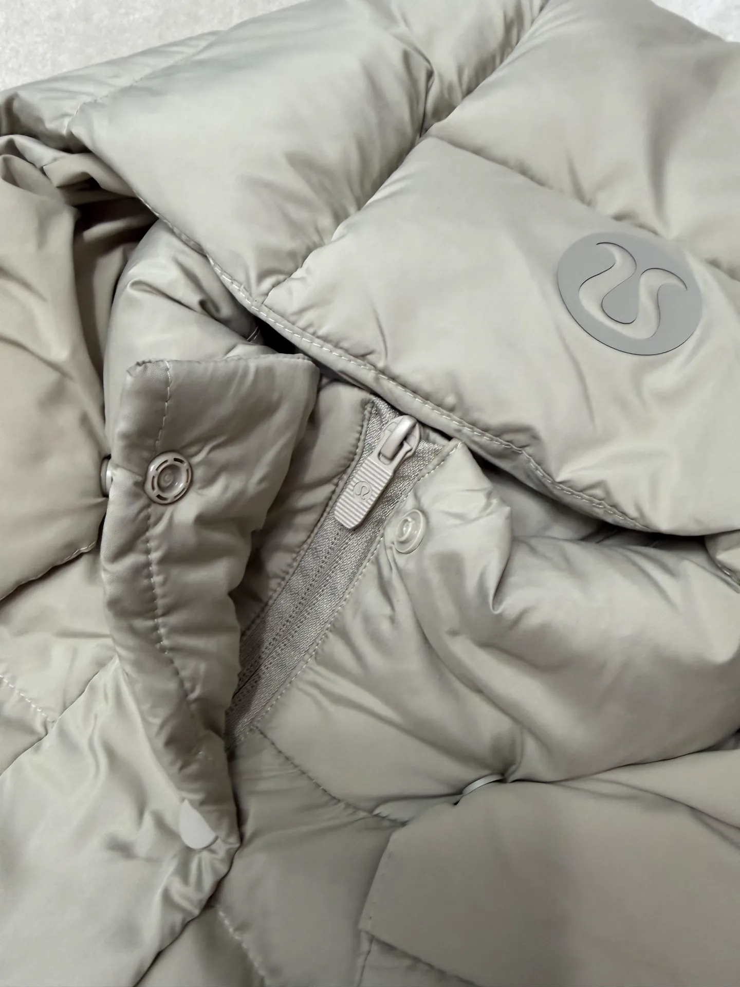 lulu 6 Premium In Stock lululemon ， ， 。 。 zp Logo ， ， ， ， ， Quality， ， 。 ， ， ， ， ， Versatile， ， “ ” ， ， ， ！ ▪️ Soft Matte ， ， ， ， ， ， ， ，Lightweight ！ ！ ▪️ ， ， ， ！ ， ！ ！ ▪️ logo ， ， ， ， ！ ， ！ ▪️ ， ， ， ！ ， ！ ， ， ， ！ size:2 4 6 8 10