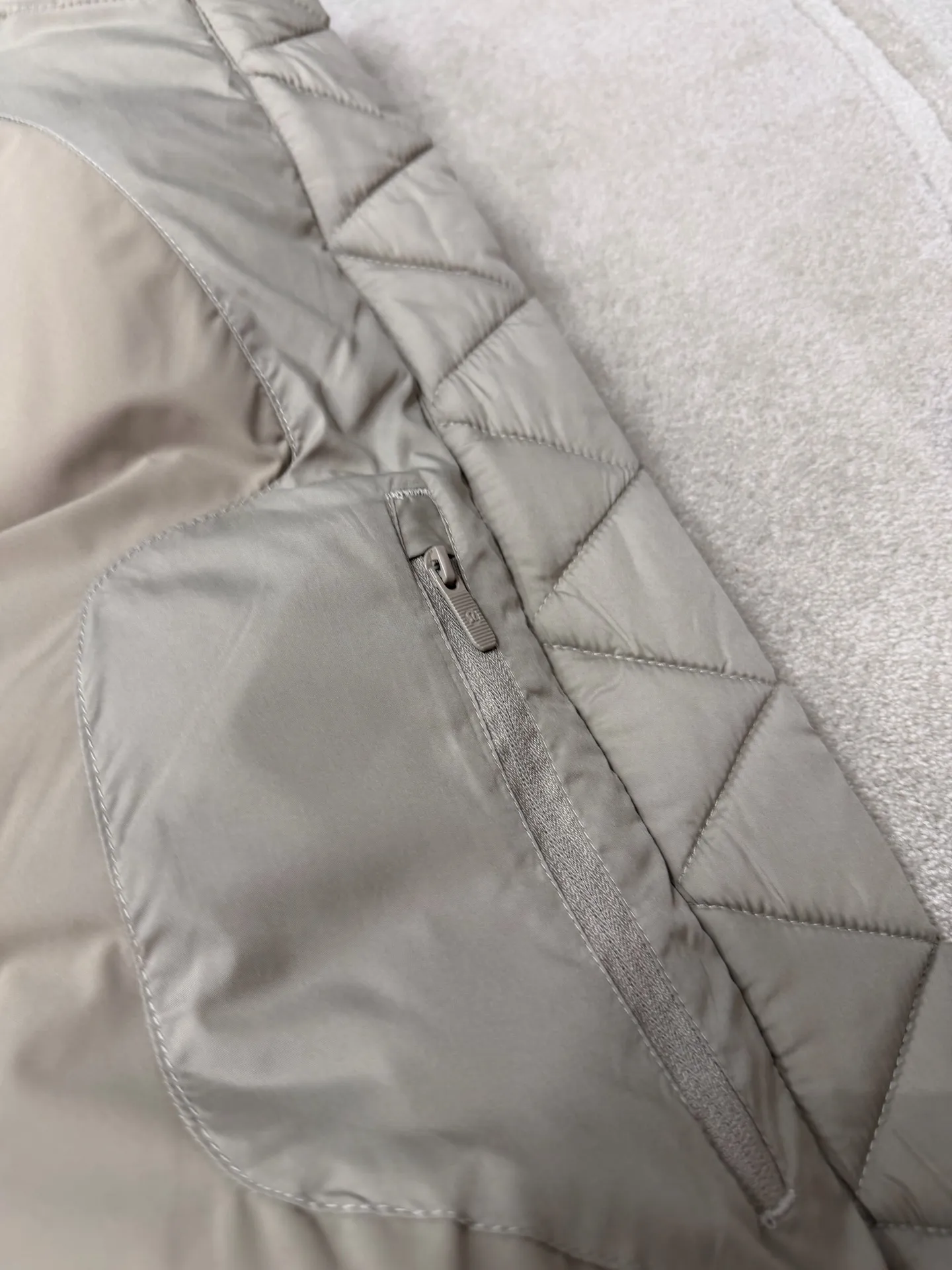 lulu 6 Premium In Stock lululemon ， ， 。 。 zp Logo ， ， ， ， ， Quality， ， 。 ， ， ， ， ， Versatile， ， “ ” ， ， ， ！ ▪️ Soft Matte ， ， ， ， ， ， ， ，Lightweight ！ ！ ▪️ ， ， ， ！ ， ！ ！ ▪️ logo ， ， ， ， ！ ， ！ ▪️ ， ， ， ！ ， ！ ， ， ， ！ size:2 4 6 8 10