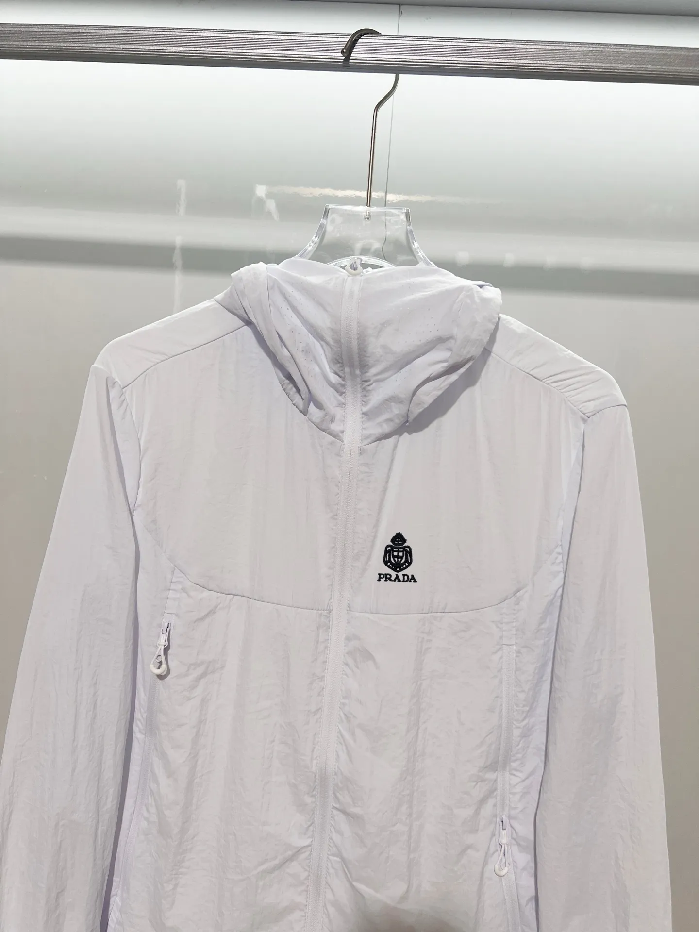 PRADA Classic Logo 🪡 %98 ✅ Quality ‼ 100% :White.Gray.Black Size：XL XXL XXXL 4XL