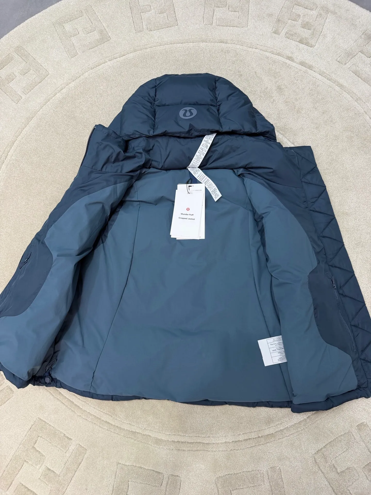 lulu 6 Premium In Stock lululemon ， ， 。 。 zp Logo ， ， ， ， ， Quality， ， 。 ， ， ， ， ， Versatile， ， “ ” ， ， ， ！ ▪️ Soft Matte ， ， ， ， ， ， ， ，Lightweight ！ ！ ▪️ ， ， ， ！ ， ！ ！ ▪️ logo ， ， ， ， ！ ， ！ ▪️ ， ， ， ！ ， ！ ， ， ， ！ size:2 4 6 8 10