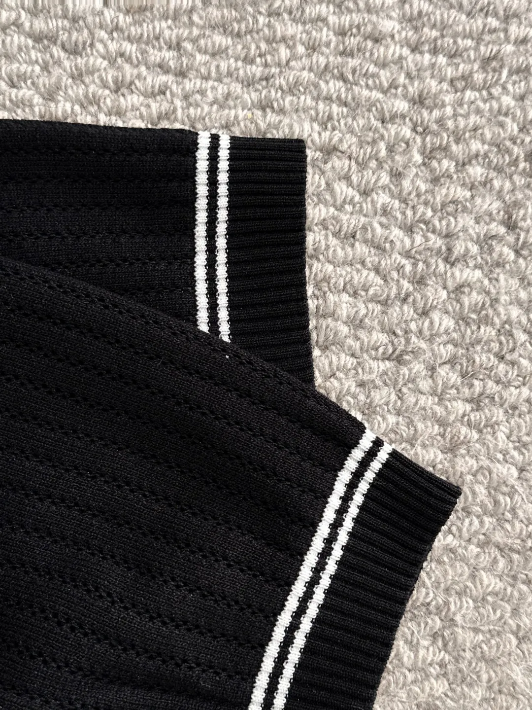 Quality LULU 2025 New Arrival T ， ， ， T ， ， ！ ， ！ ， 。 Size：M XXXL