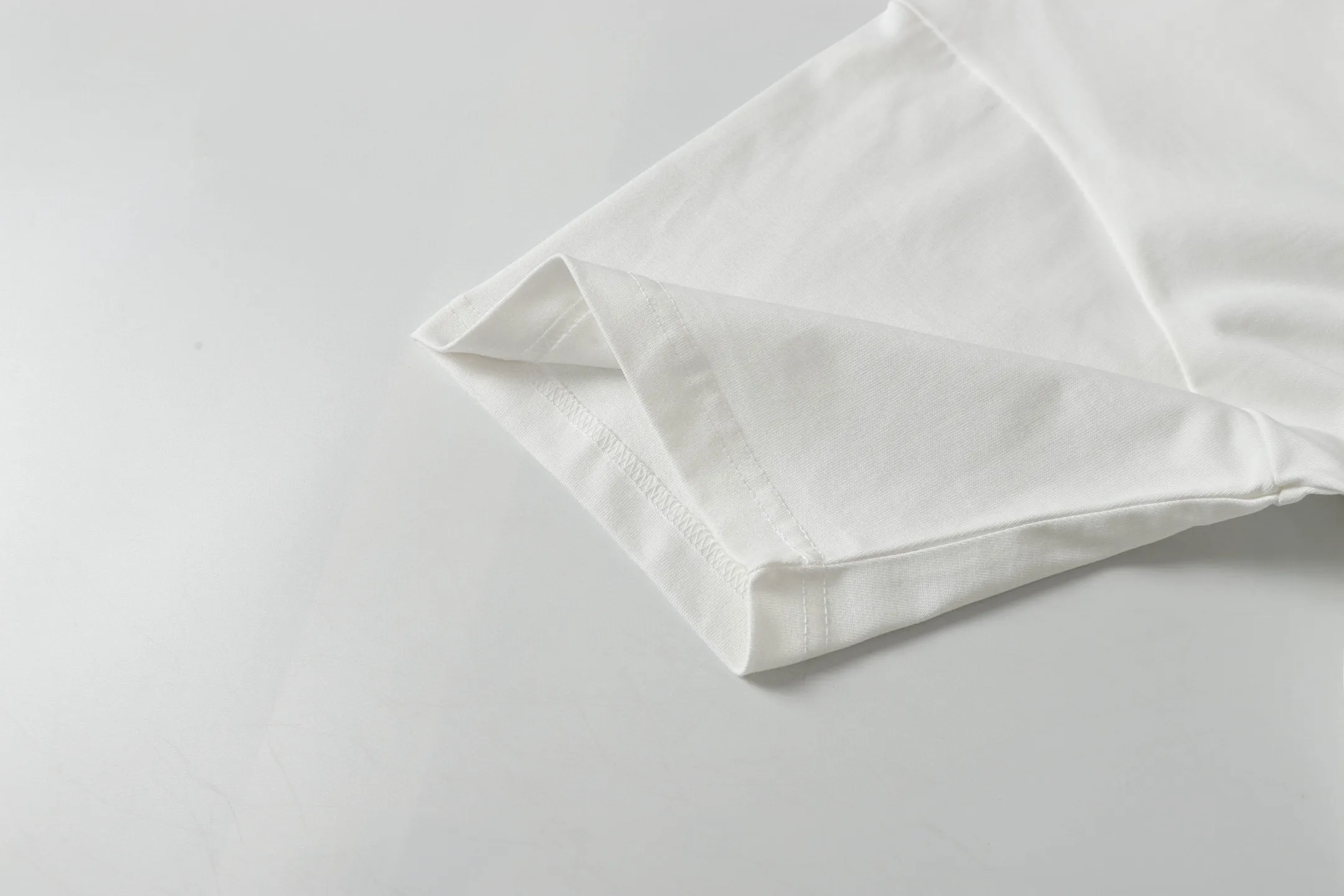 Lululemon t : Quality Quality， g 26 ， Same Style， 。 ：Black，White Size：XS-L