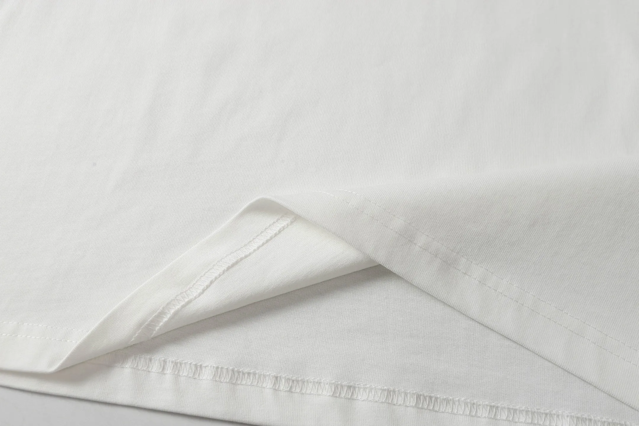 Lululemon t : Quality Quality， g 26 ， Same Style， 。 ：Black，White Size：XS-L