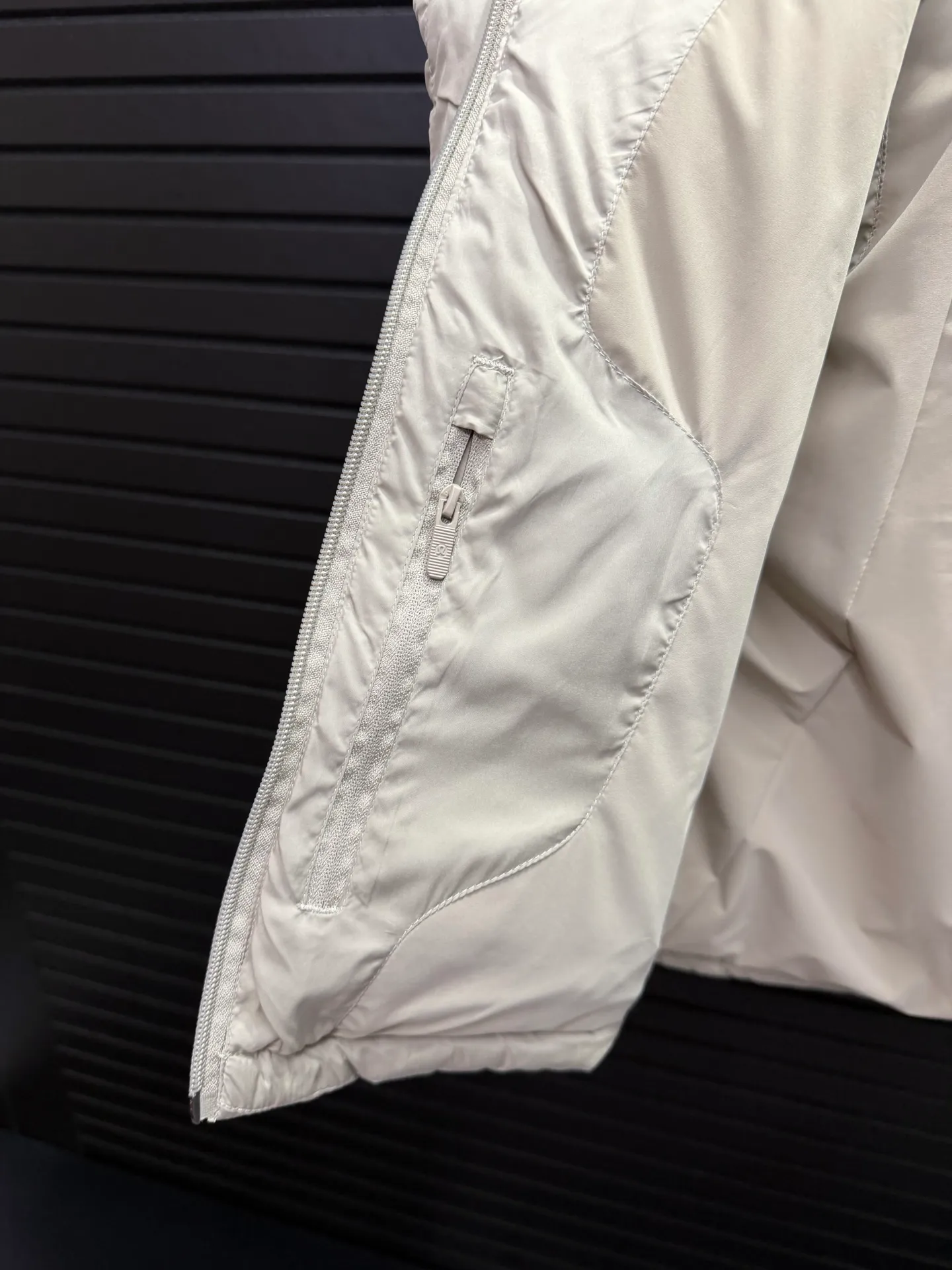 lulu 6 Premium In Stock lululemon ， ， 。 。 zp Logo ， ， ， ， ， Quality， ， 。 ， ， ， ， ， Versatile， ， “ ” ， ， ， ！ ▪️ Soft Matte ， ， ， ， ， ， ， ，Lightweight ！ ！ ▪️ ， ， ， ！ ， ！ ！ ▪️ logo ， ， ， ， ！ ， ！ ▪️ ， ， ， ！ ， ！ ， ， ， ！ size:2 4 6 8 10